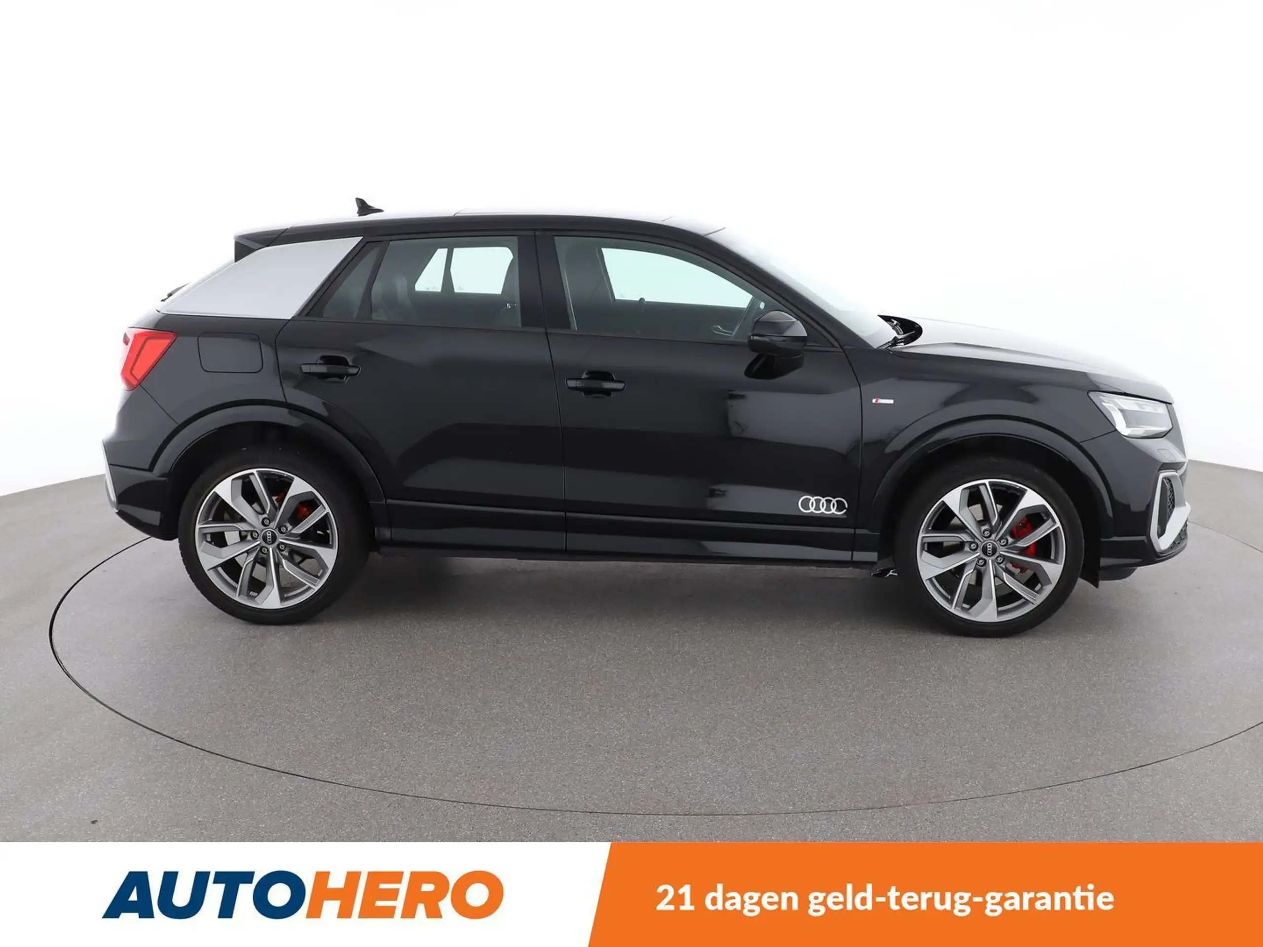 Audi - Q2