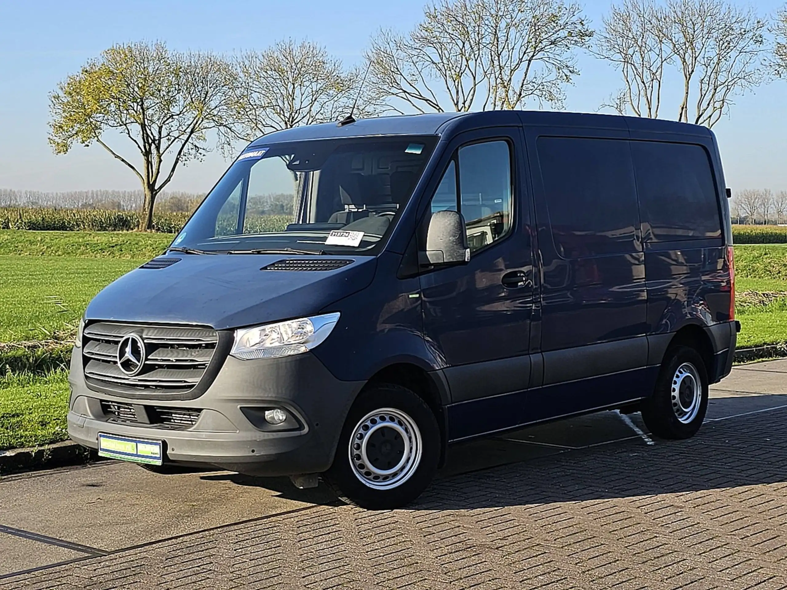 Mercedes-Benz - Sprinter