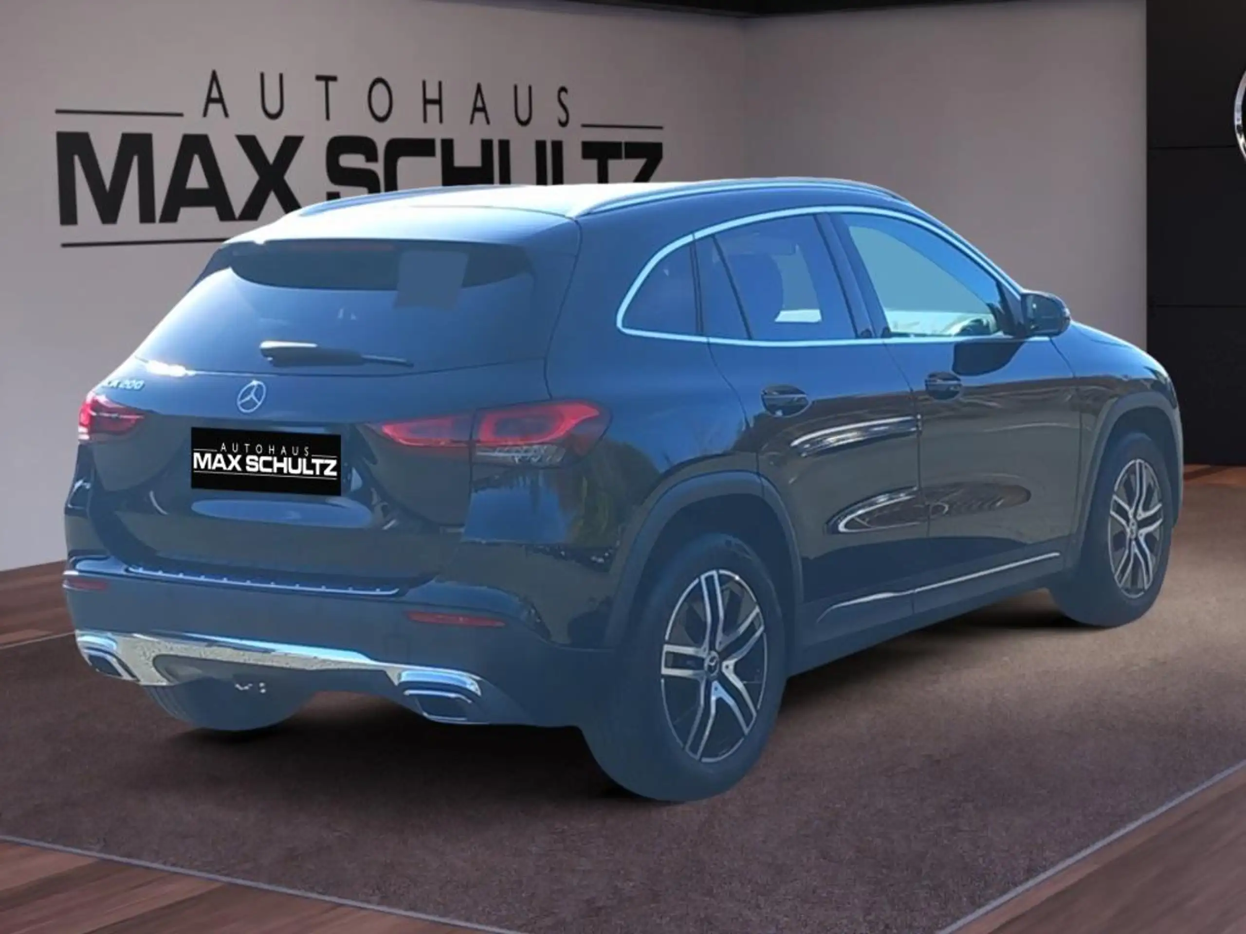 Mercedes-Benz - GLA 200