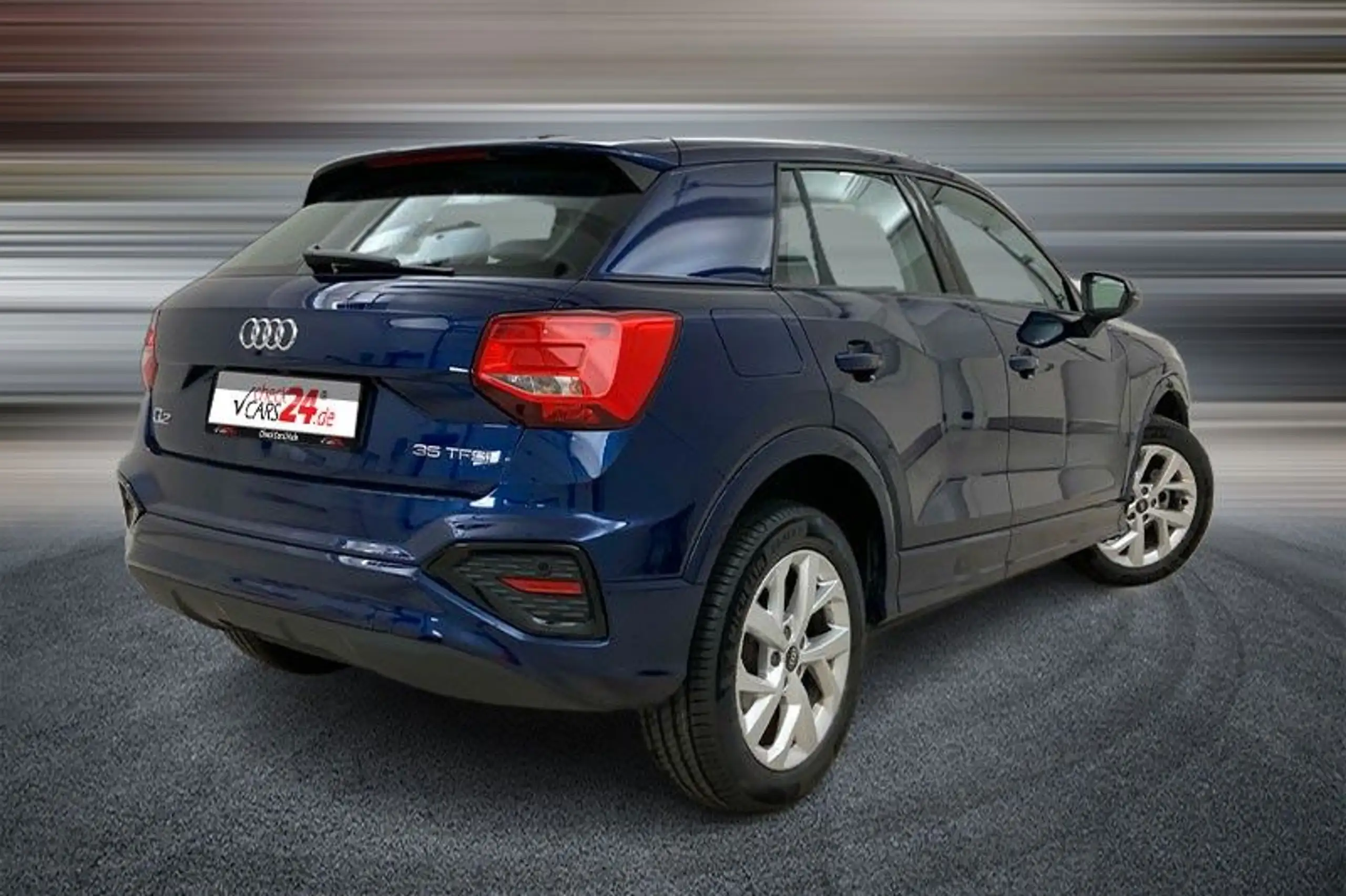 Audi - Q2