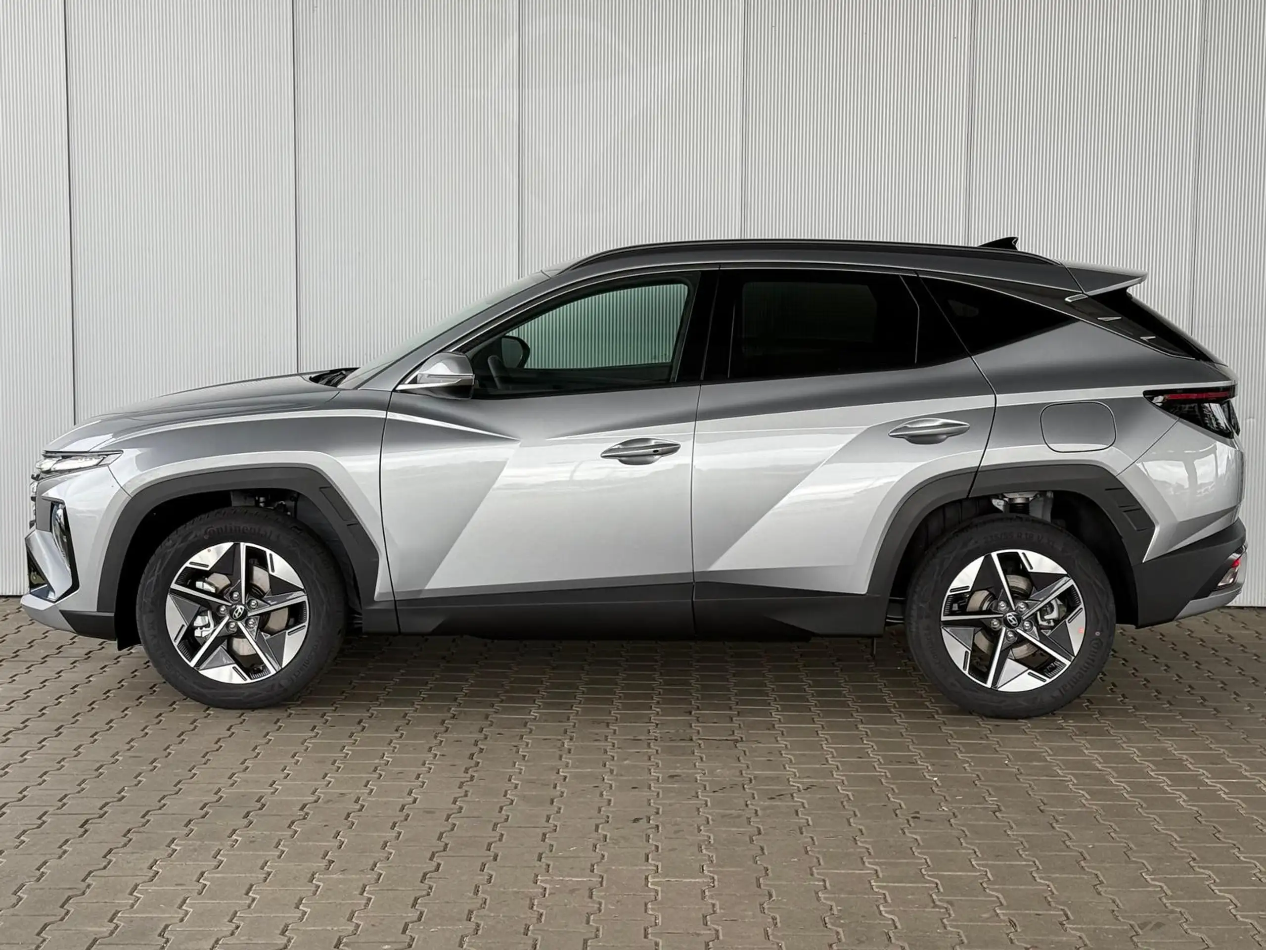 Hyundai - TUCSON