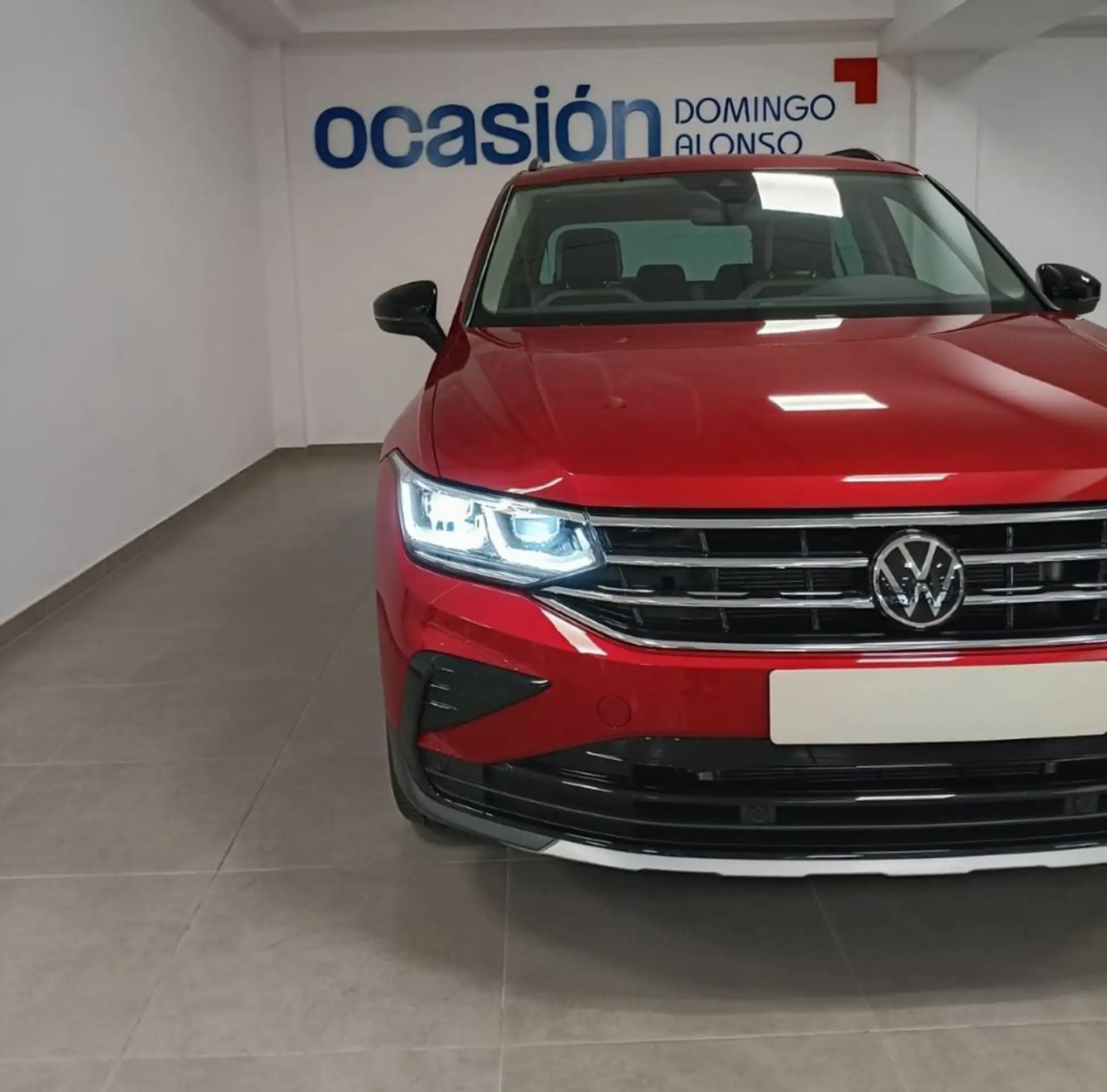 Volkswagen - Tiguan