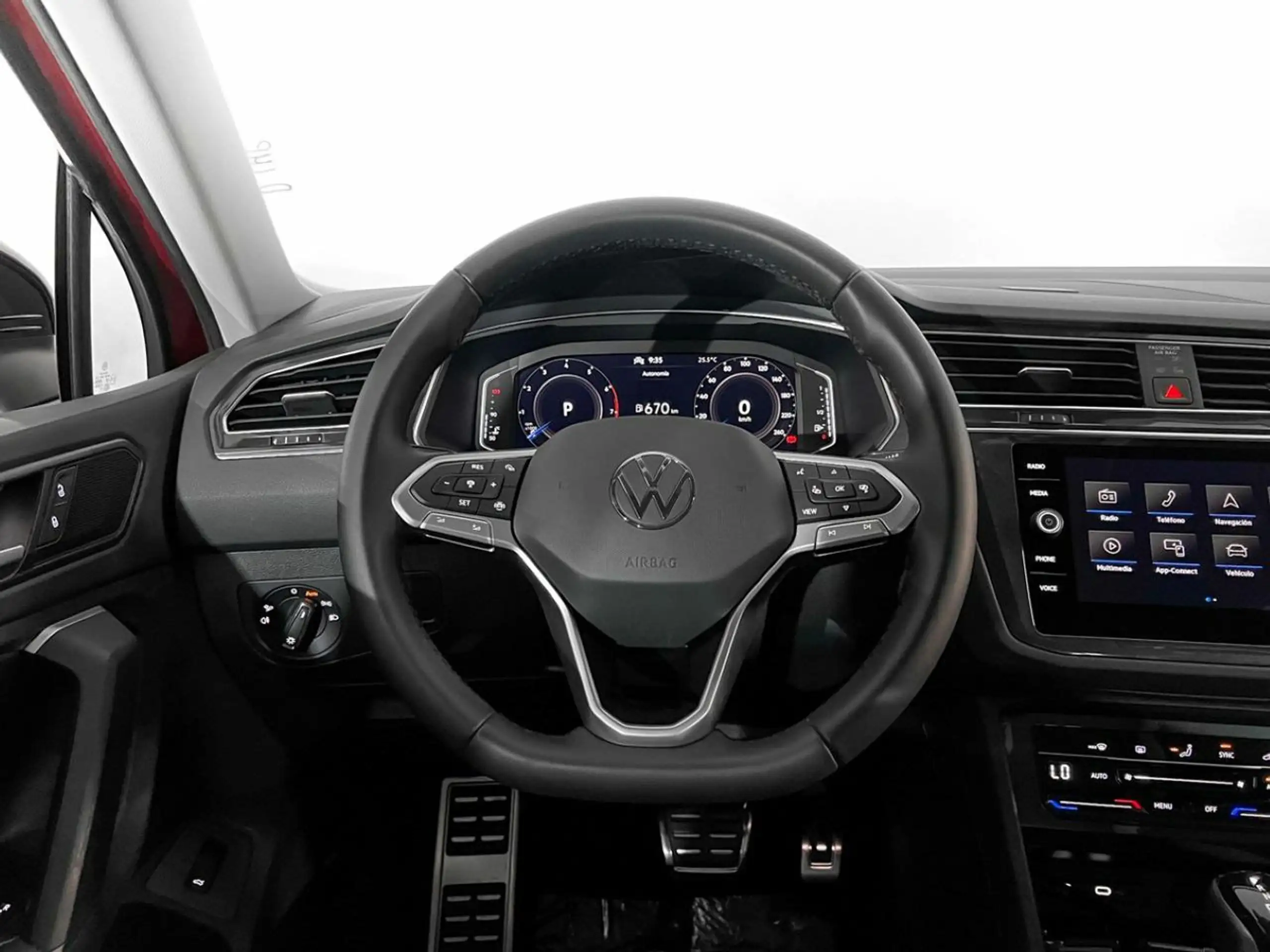 Volkswagen - Tiguan