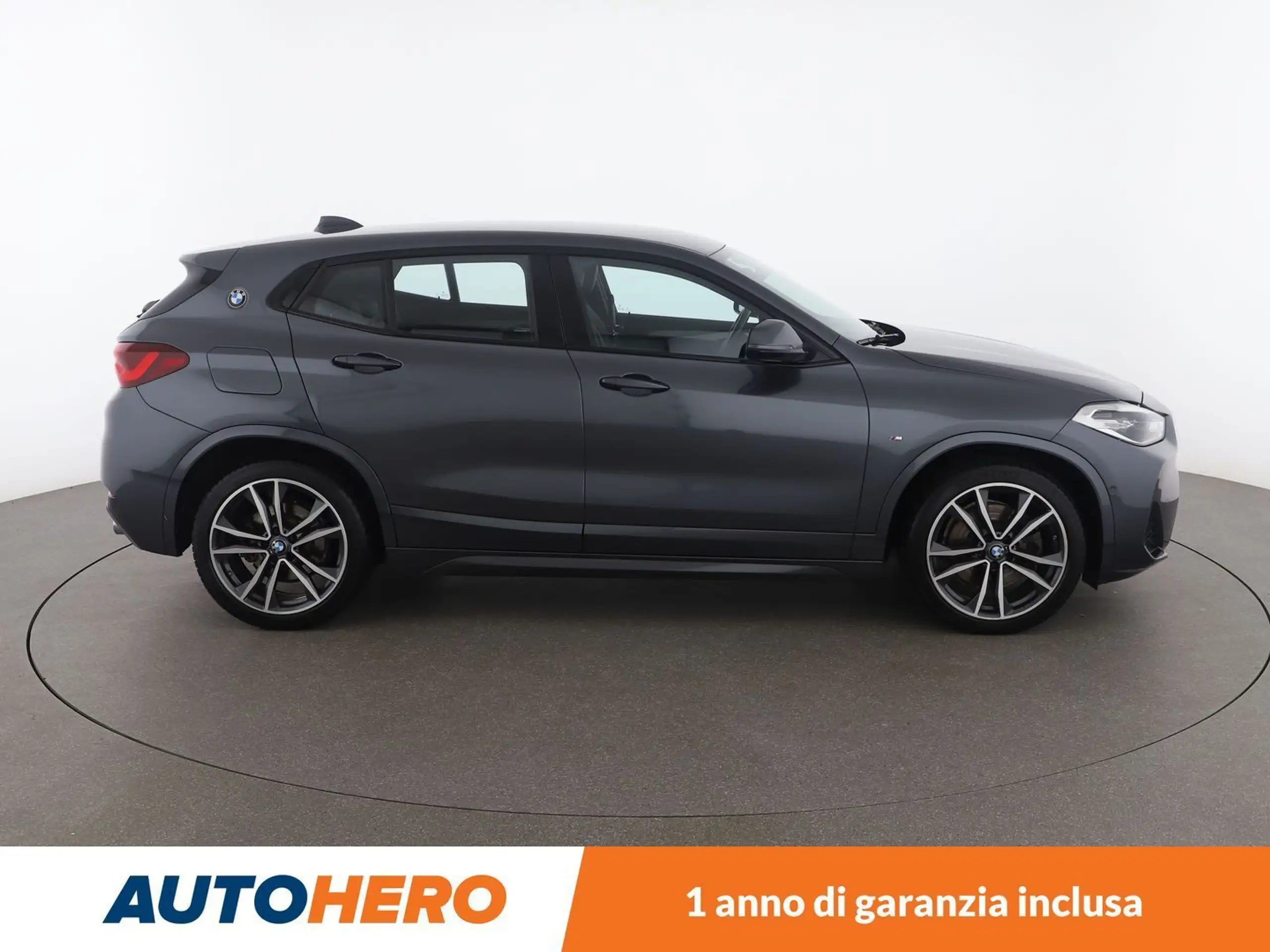 BMW - X2