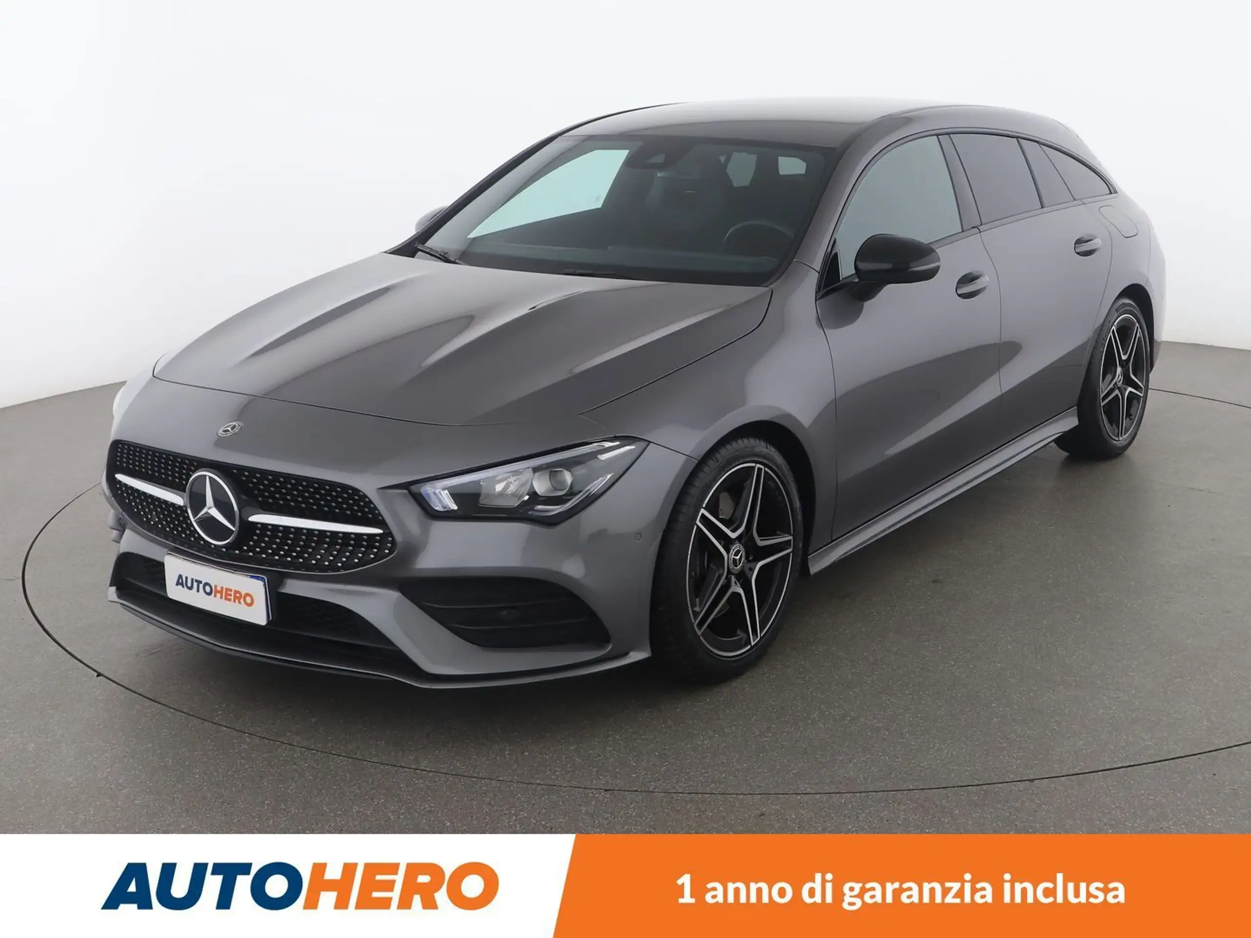 Mercedes-Benz - CLA 200