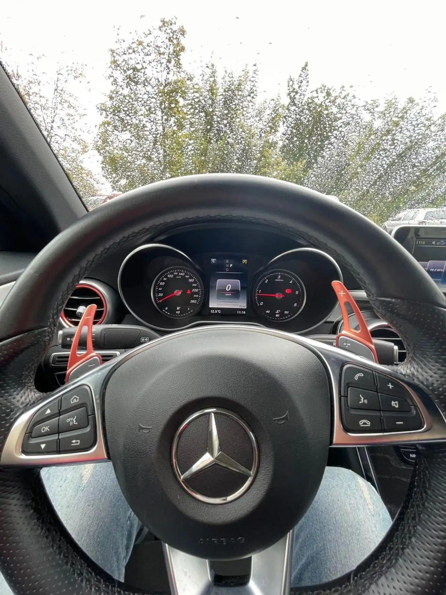 Mercedes-Benz - C 220