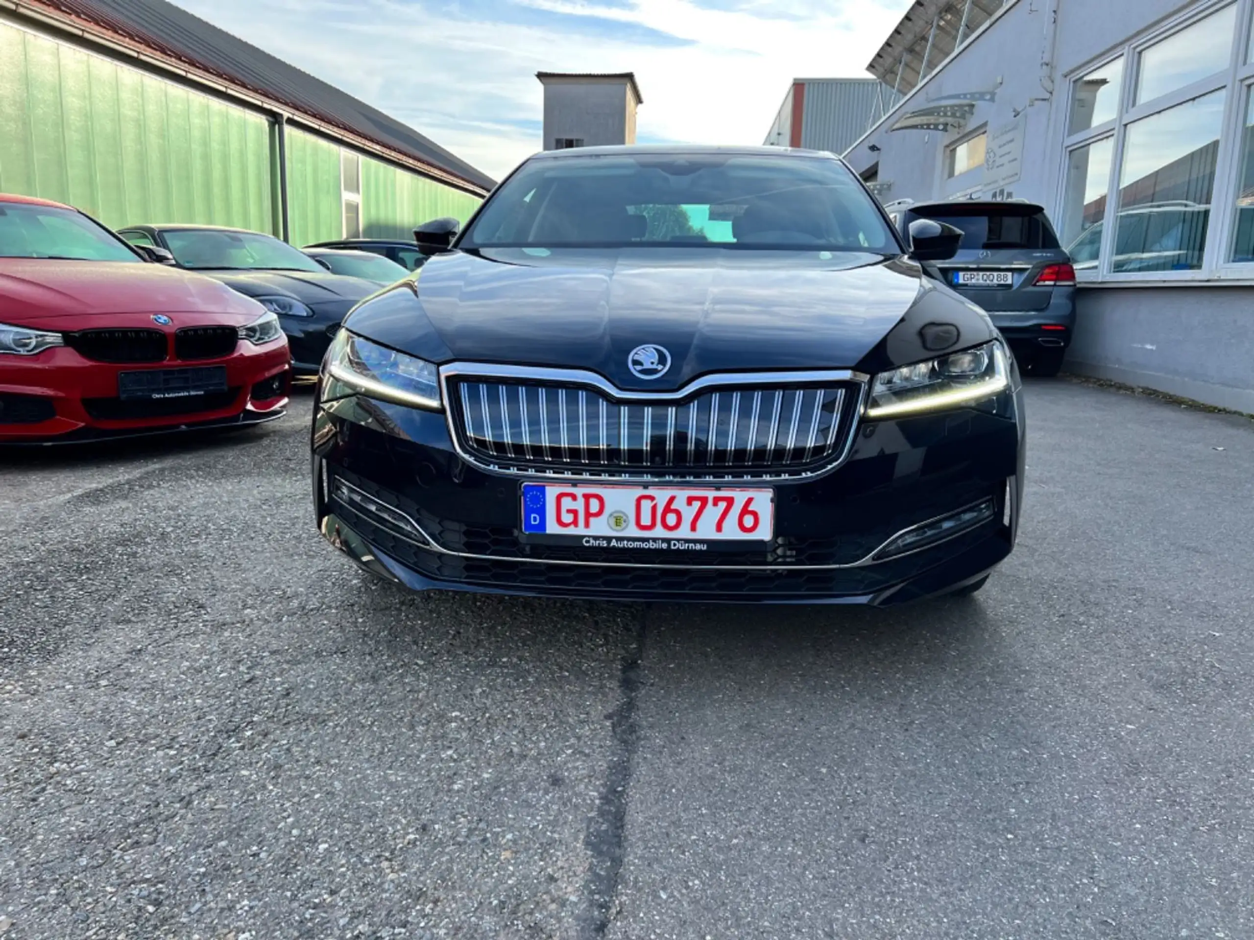 Skoda - Superb