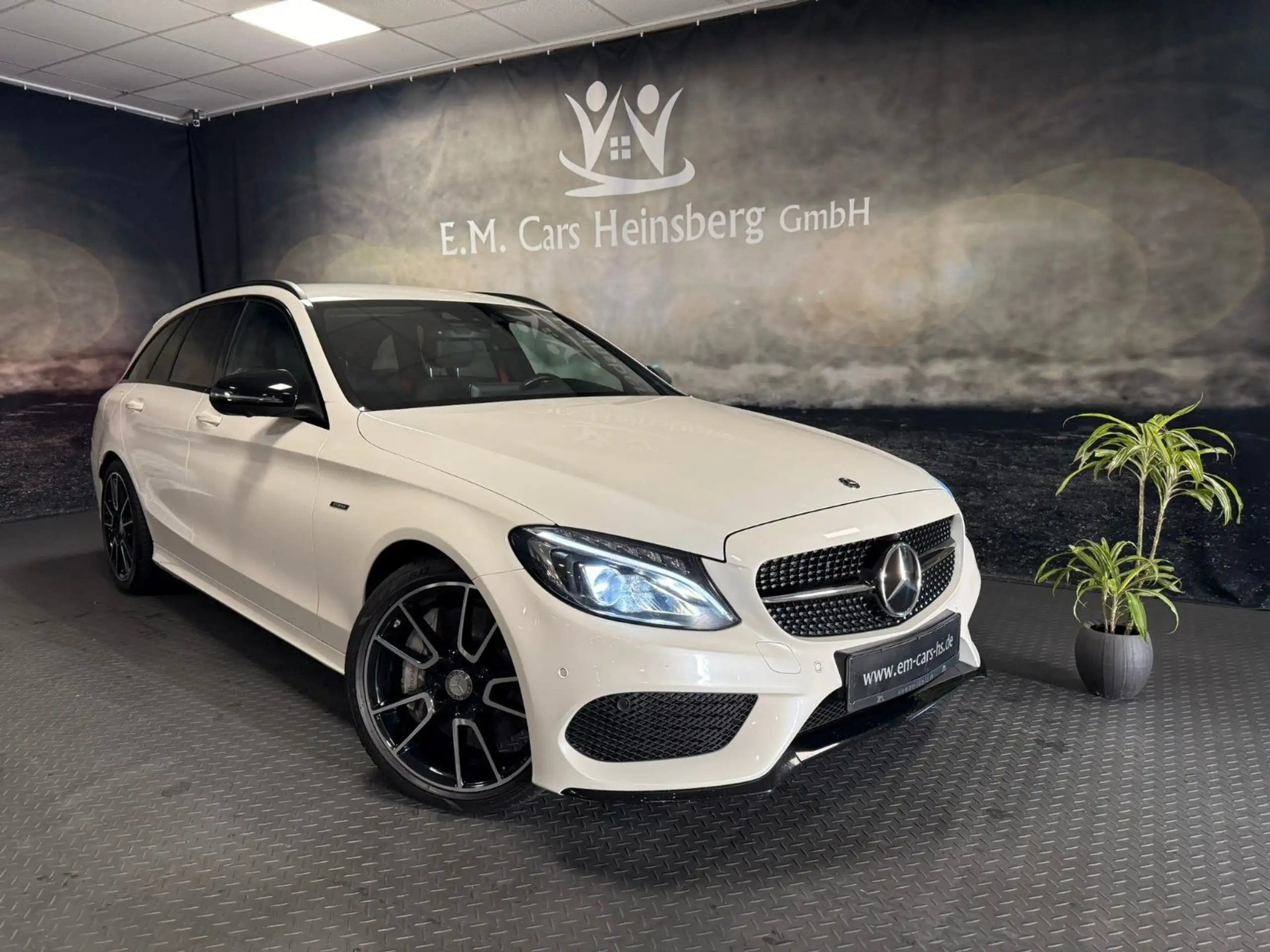 Mercedes-Benz - C 43 AMG