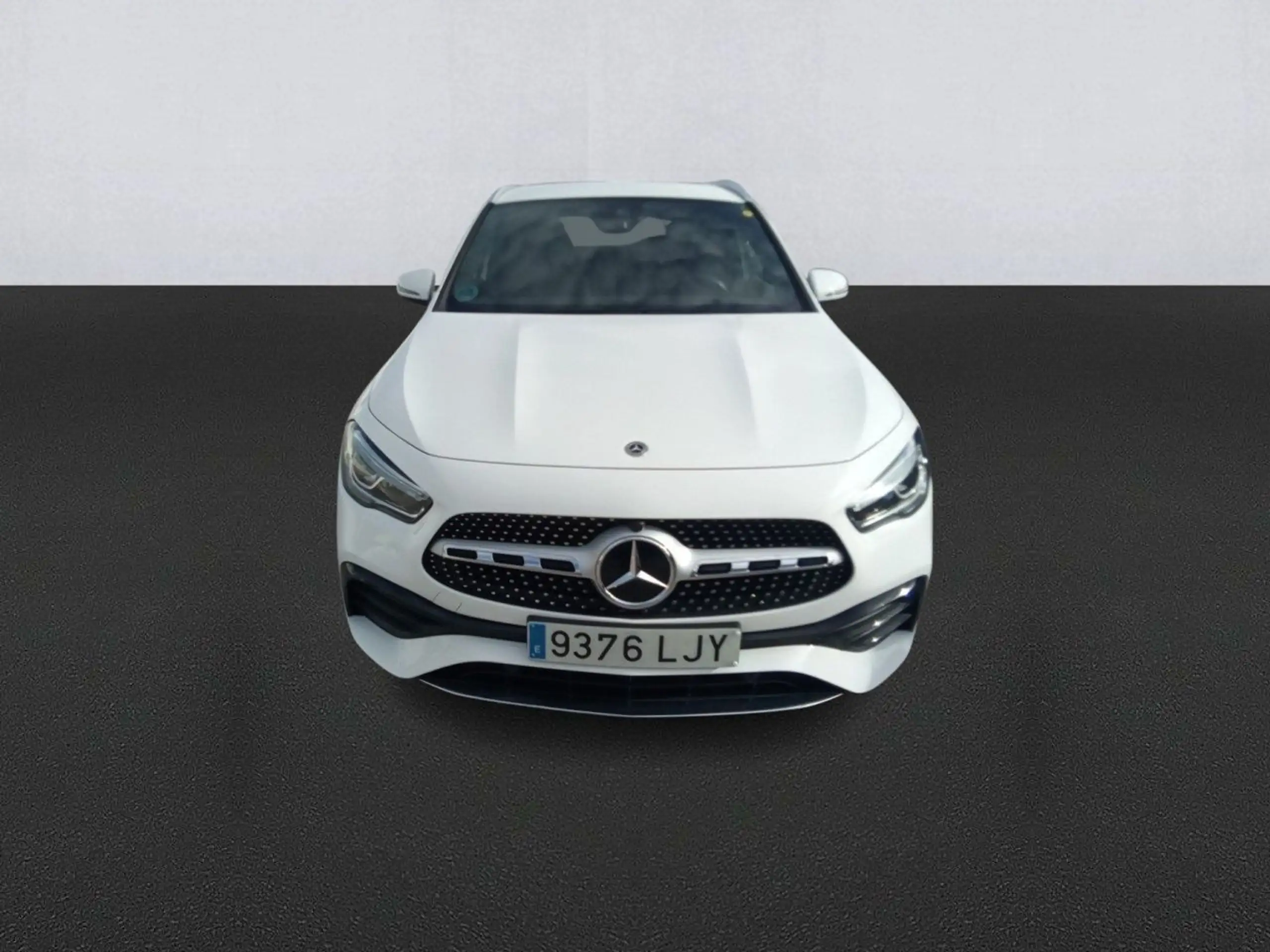 Mercedes-Benz - GLA 200