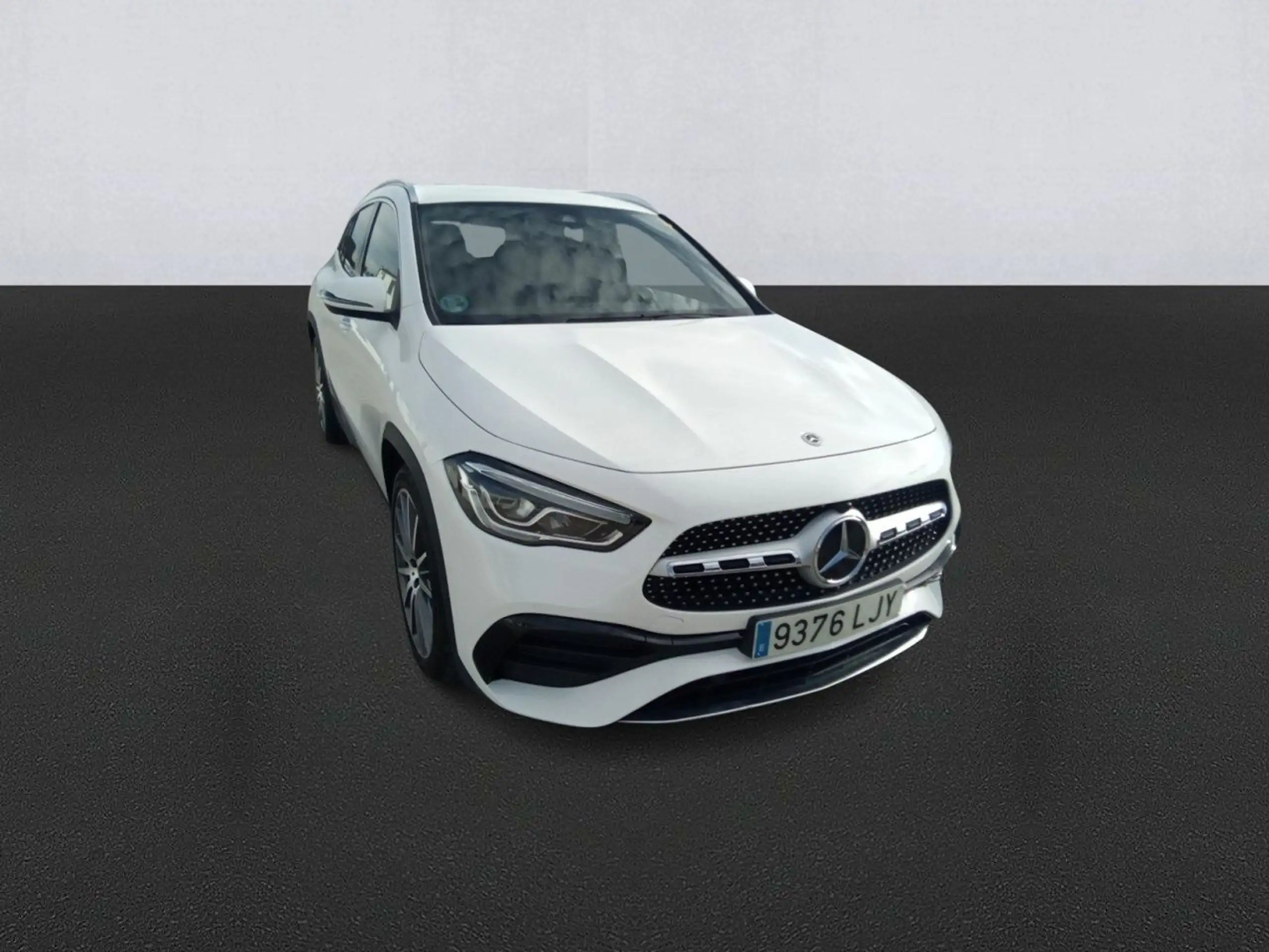 Mercedes-Benz - GLA 200