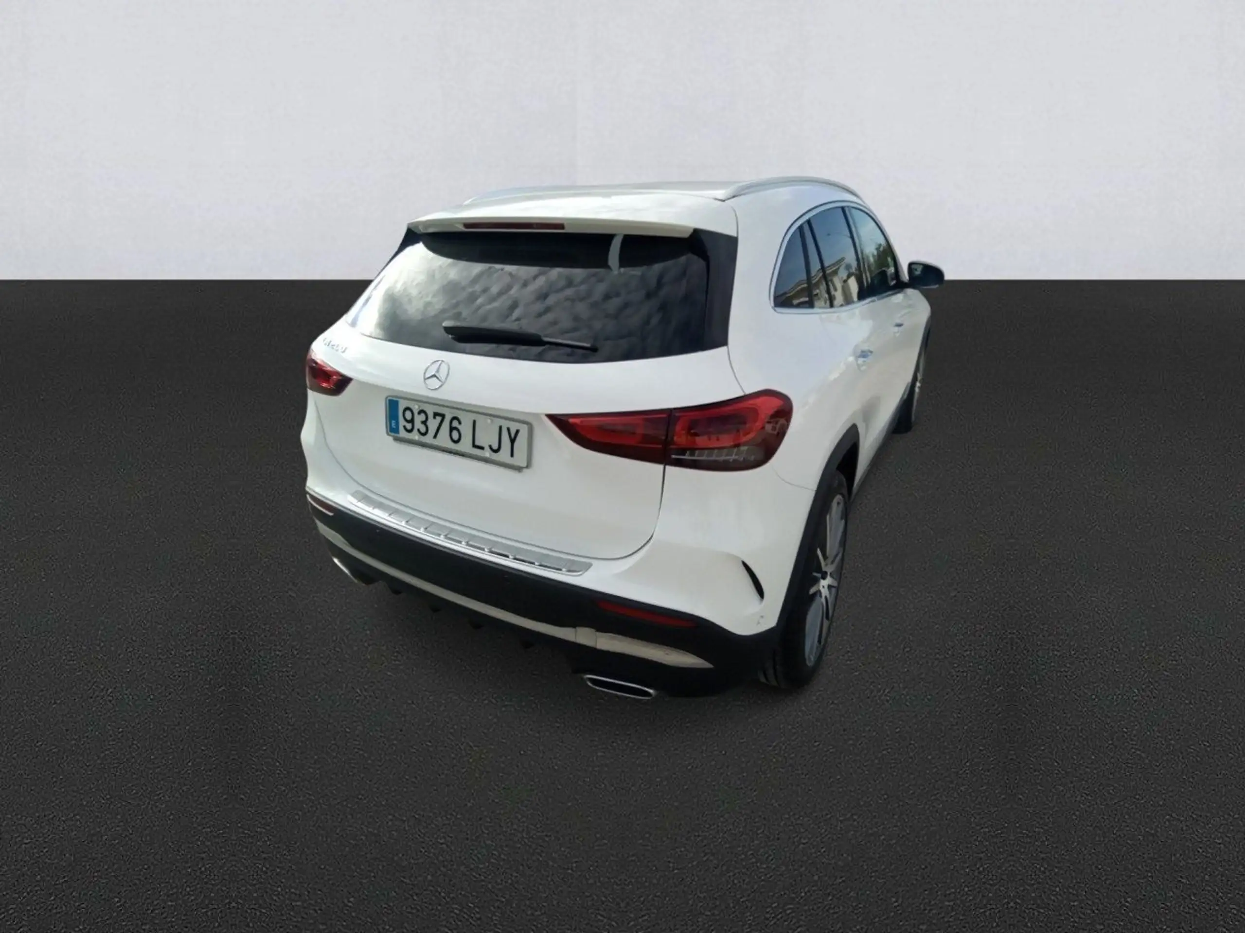 Mercedes-Benz - GLA 200