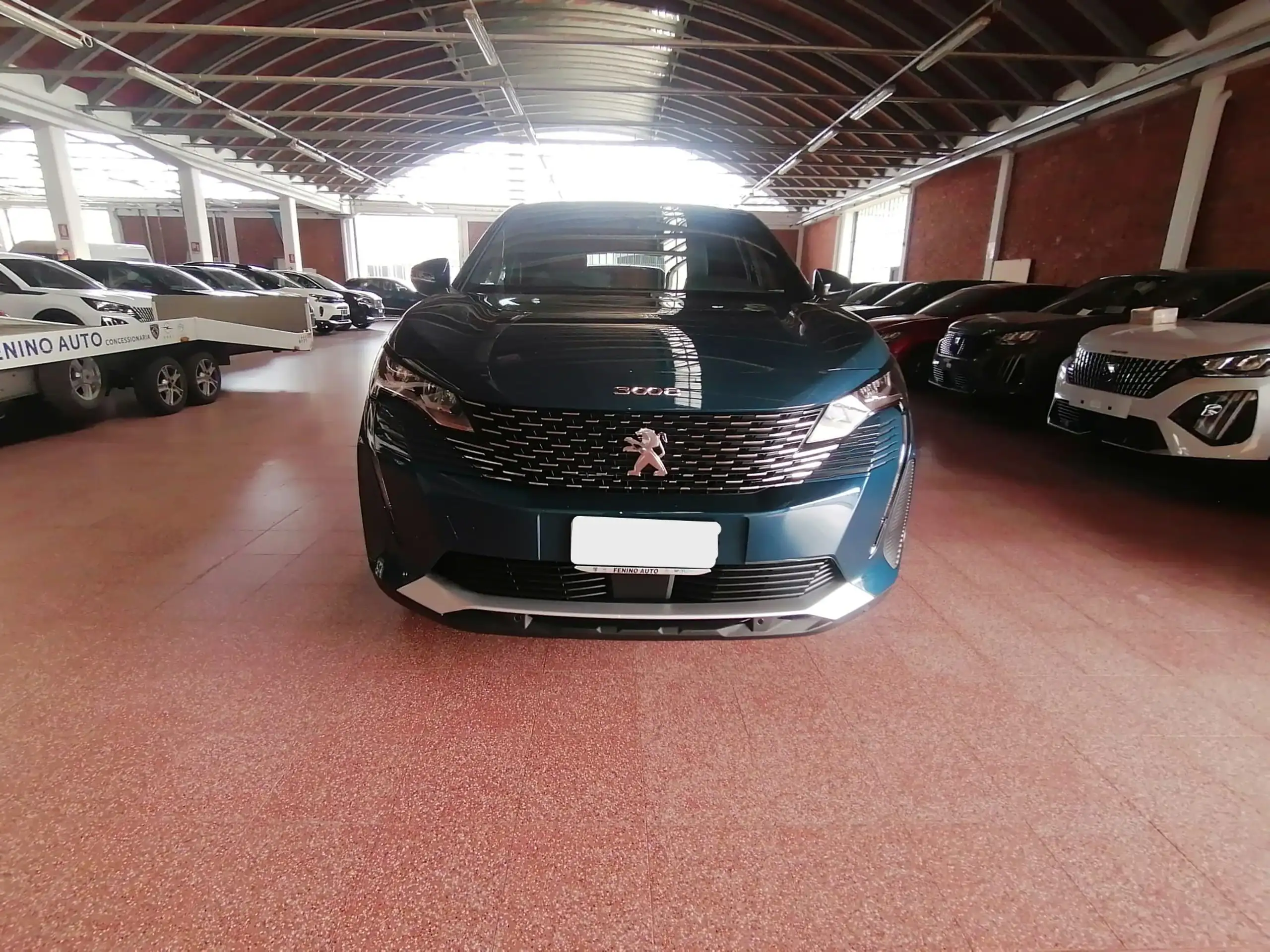 Peugeot - 3008