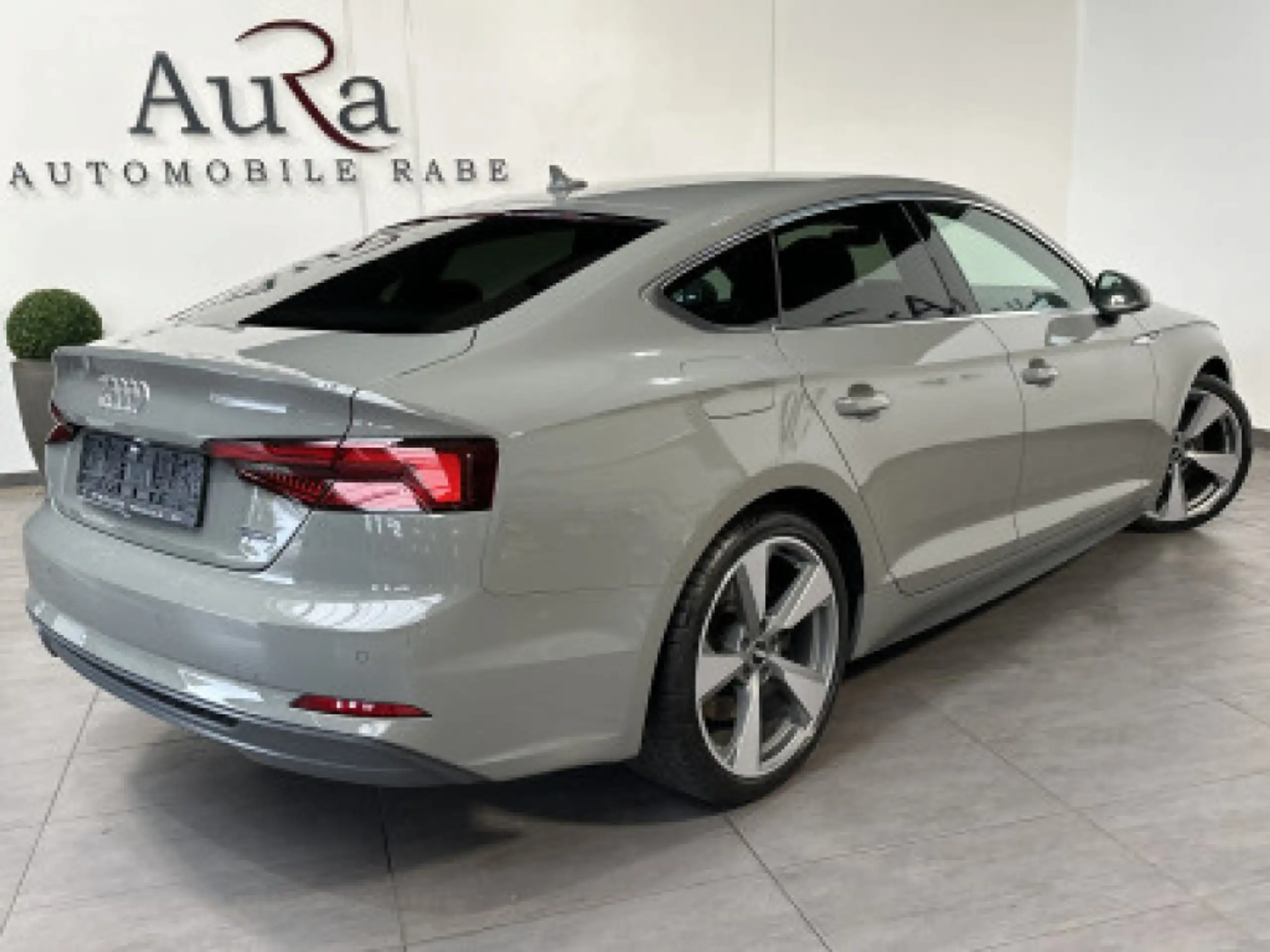 Audi - A5