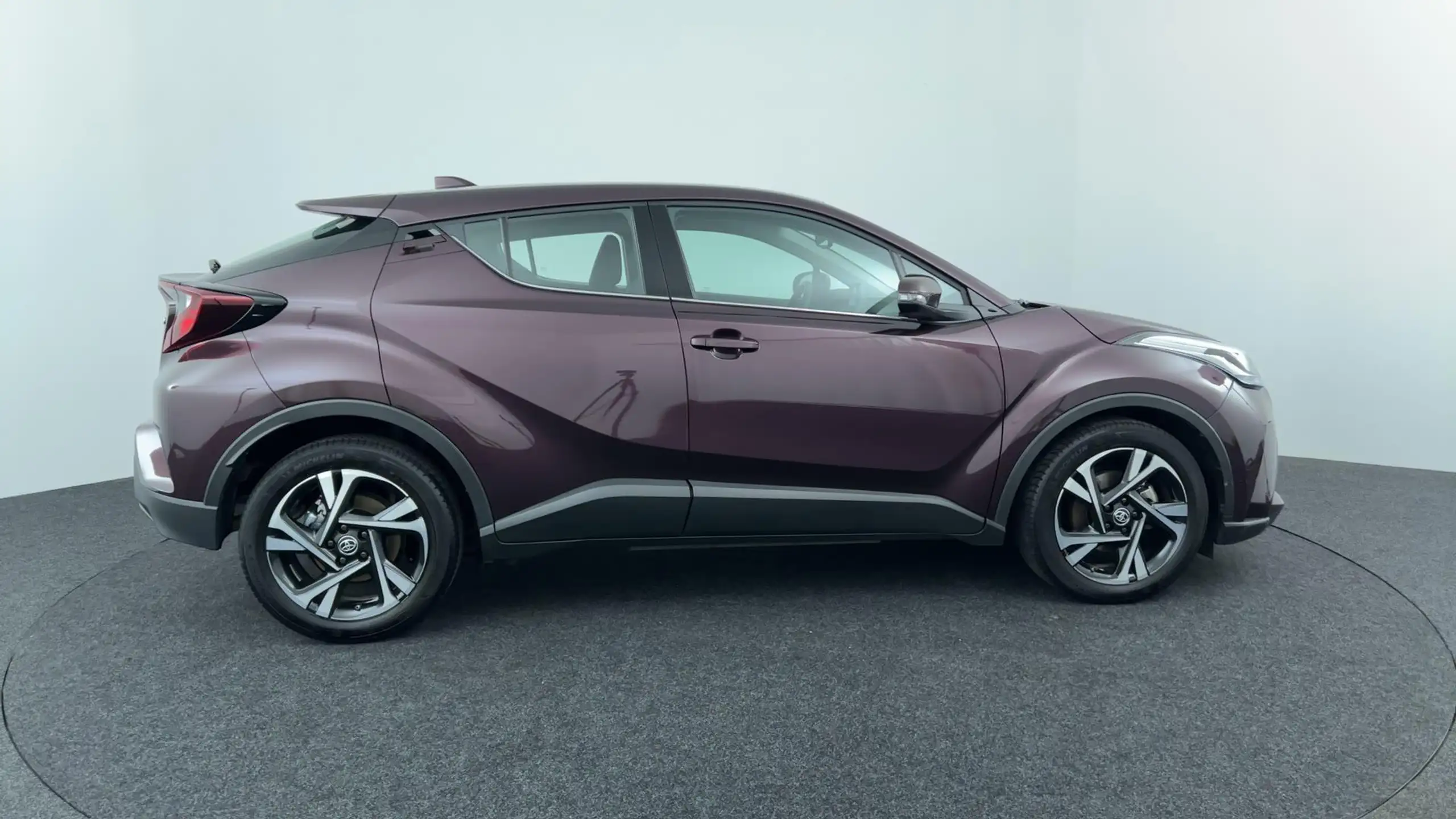 Toyota - C-HR