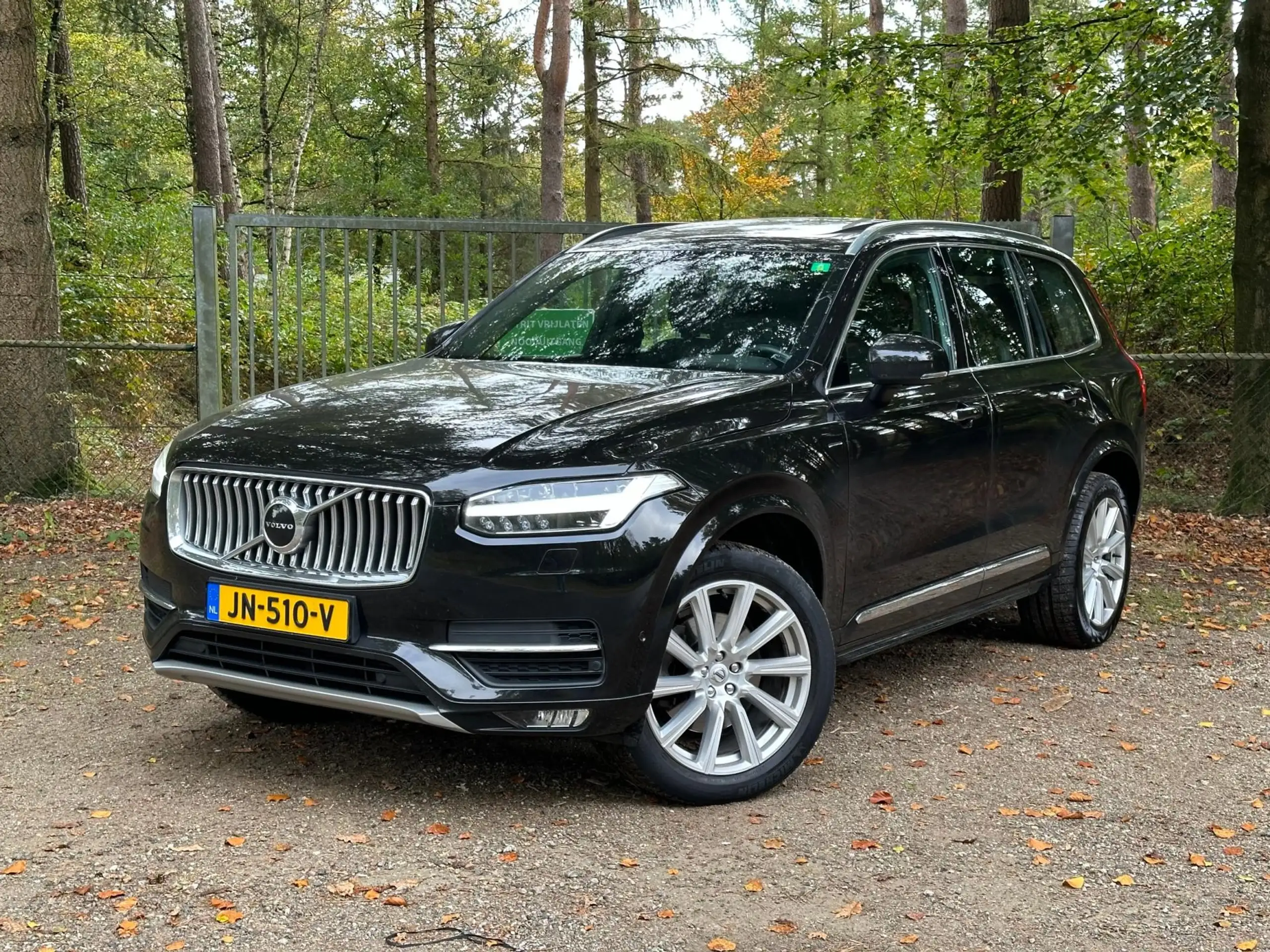 Volvo - XC90