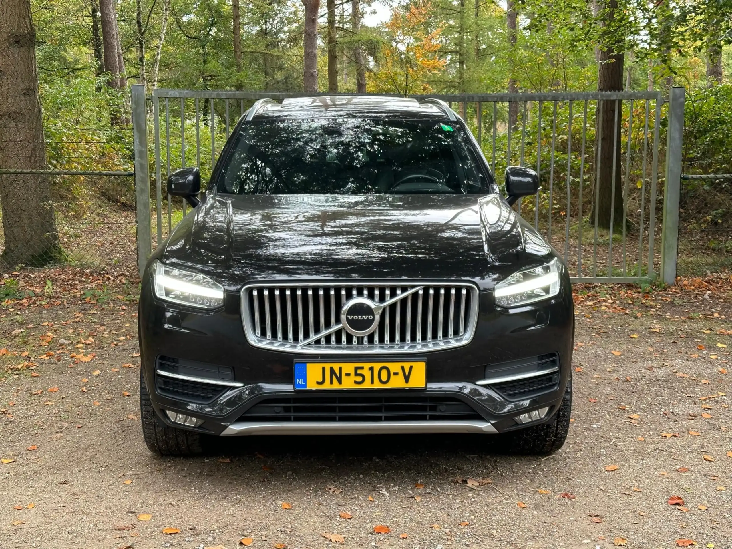 Volvo - XC90