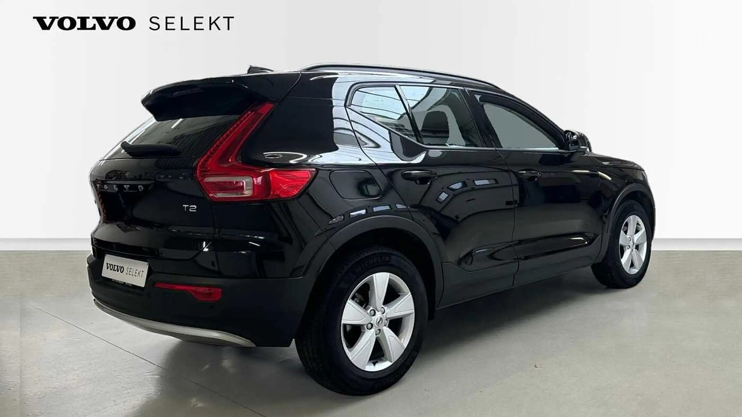 Volvo - XC40