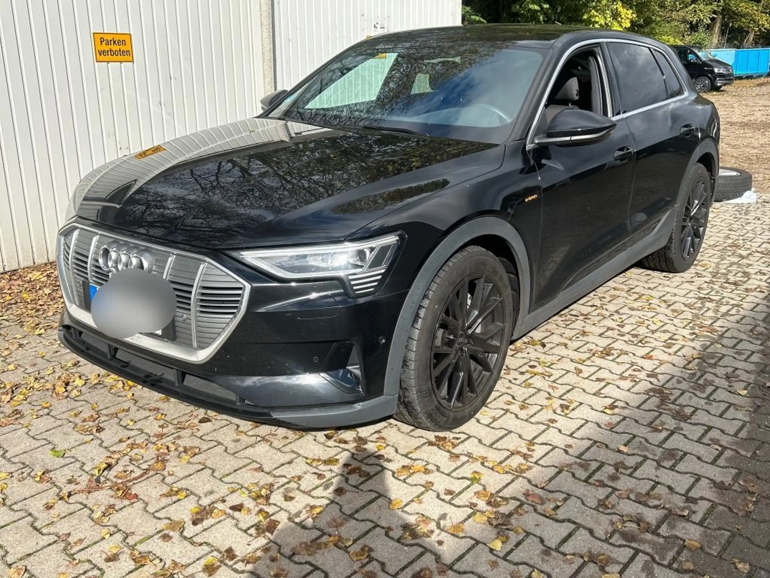 Audi - e-tron