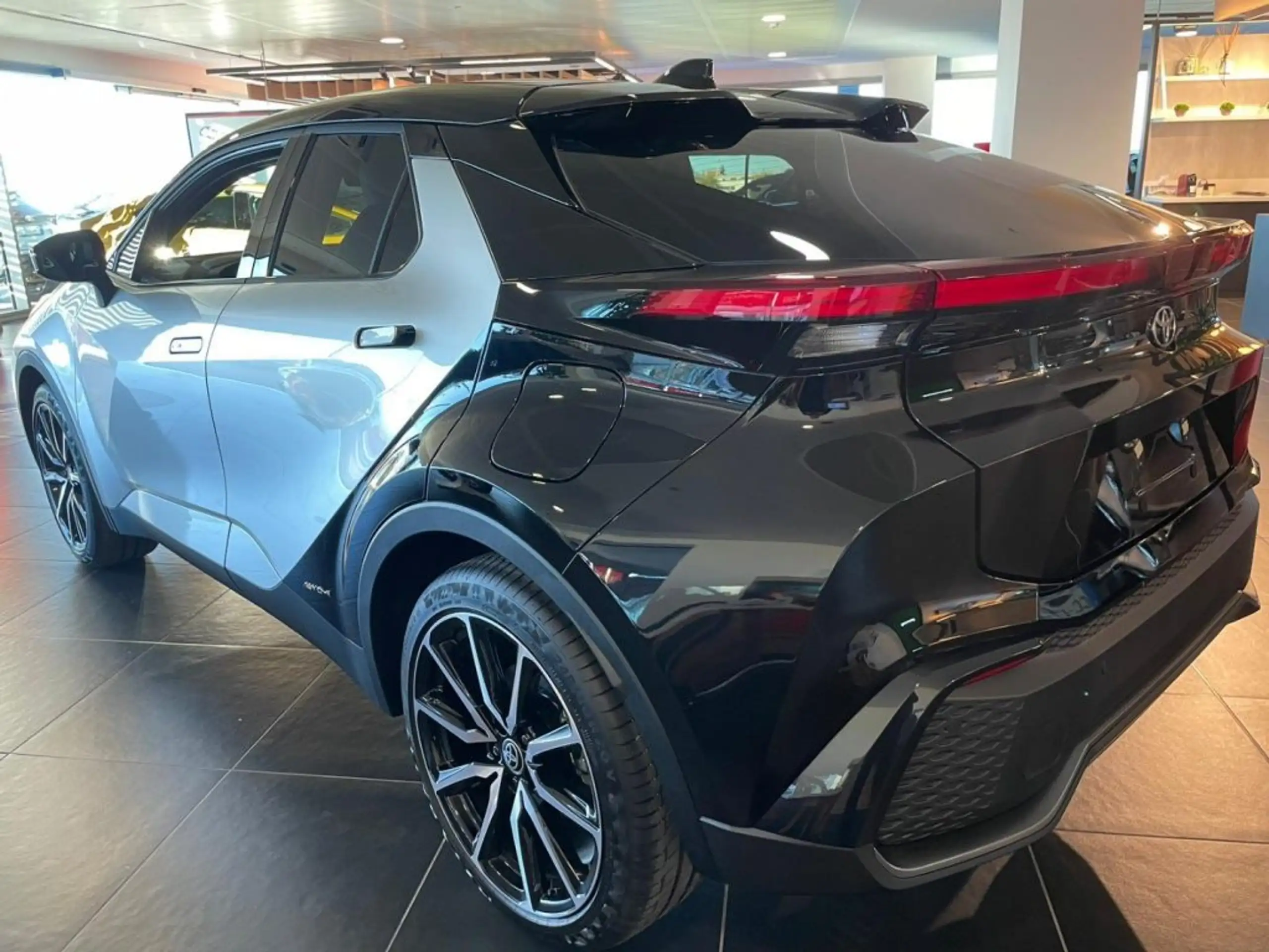 Toyota - C-HR