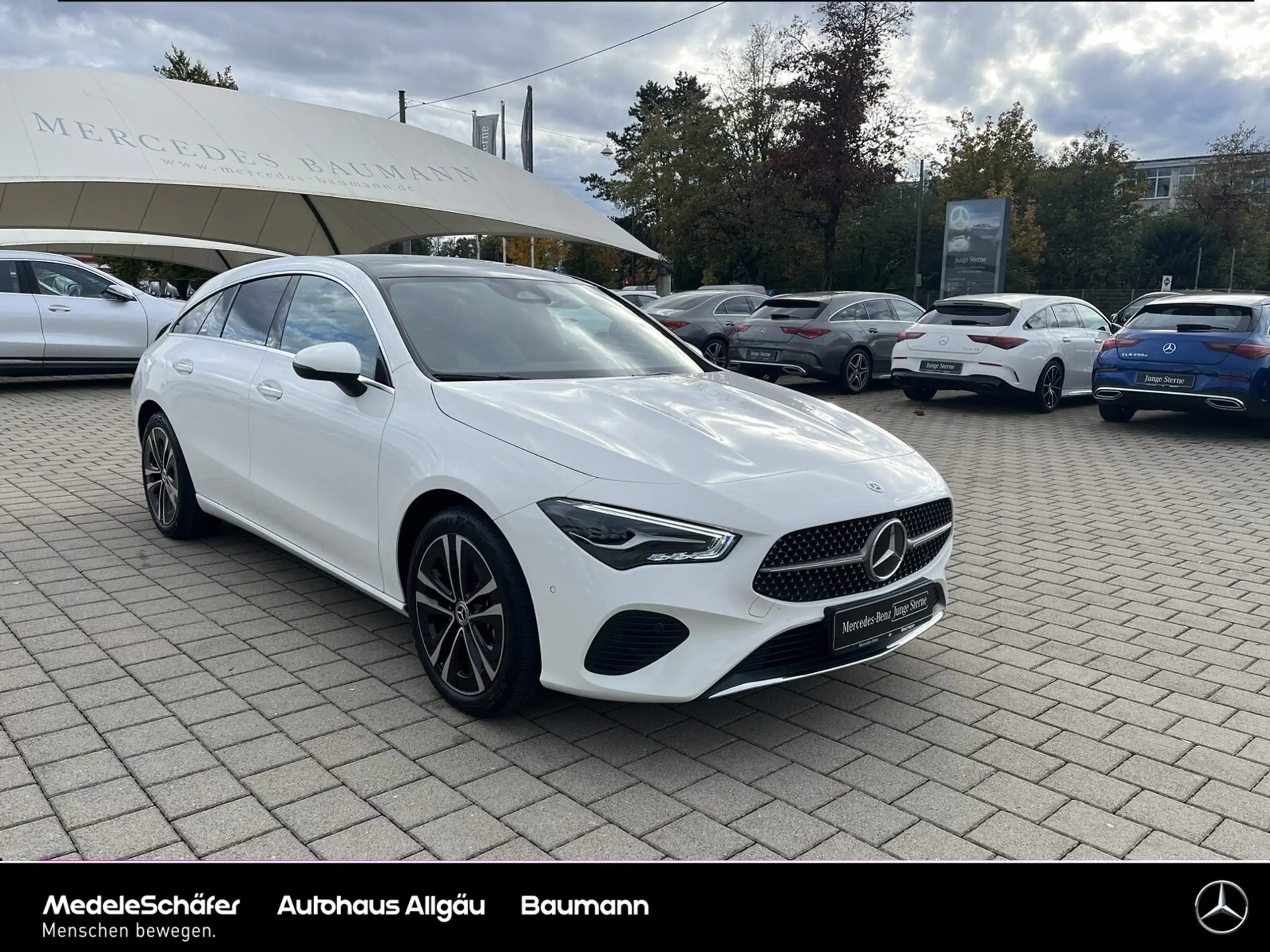 Mercedes-Benz - CLA 180