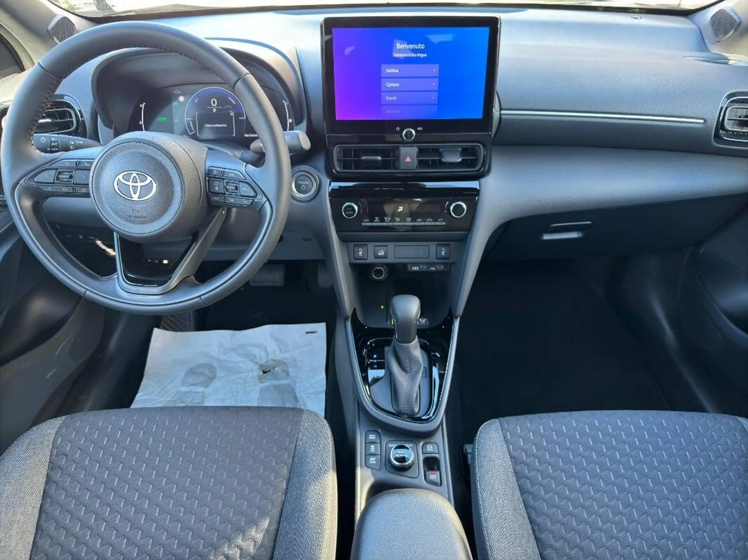 Toyota - Yaris Cross