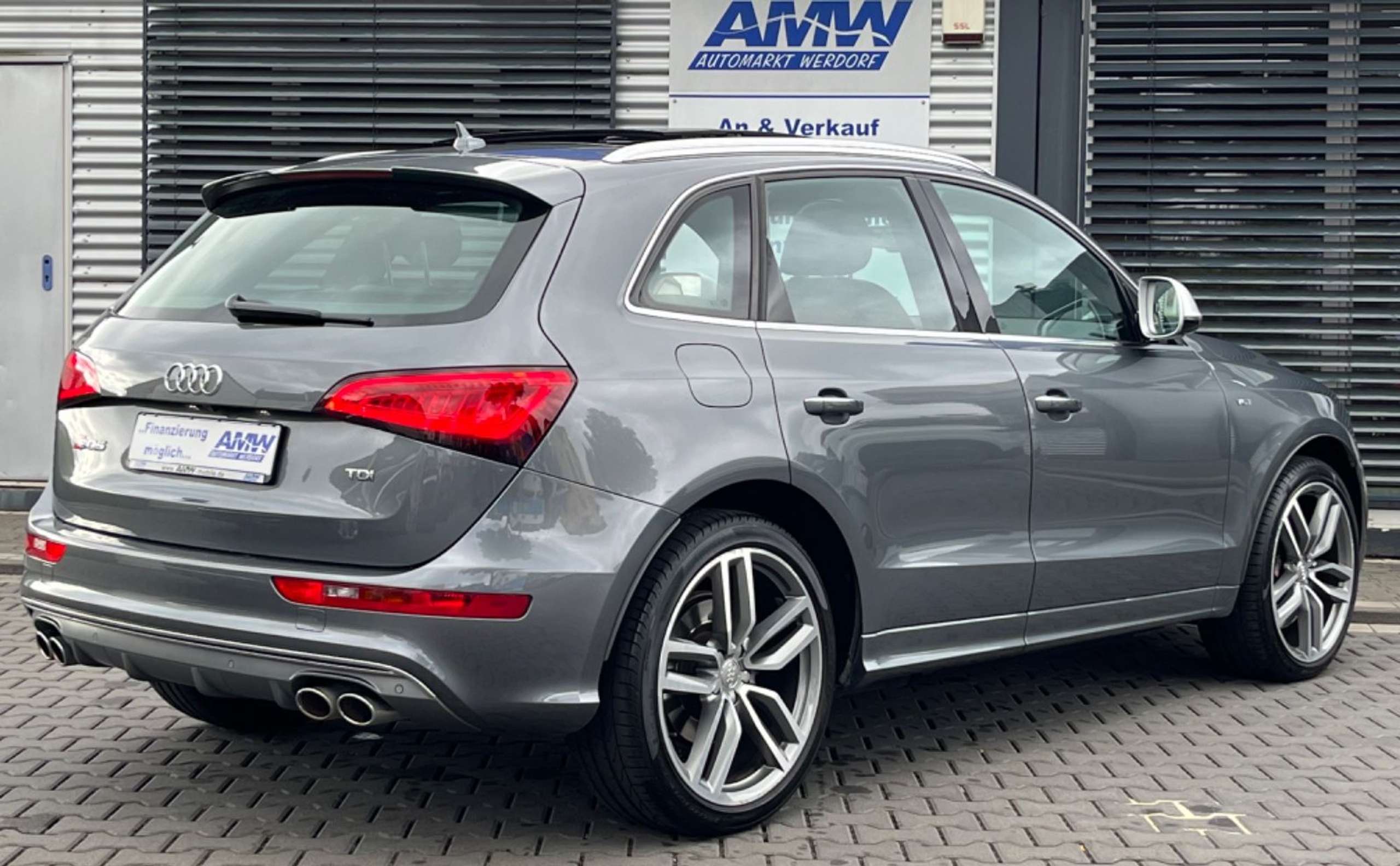 Audi - SQ5