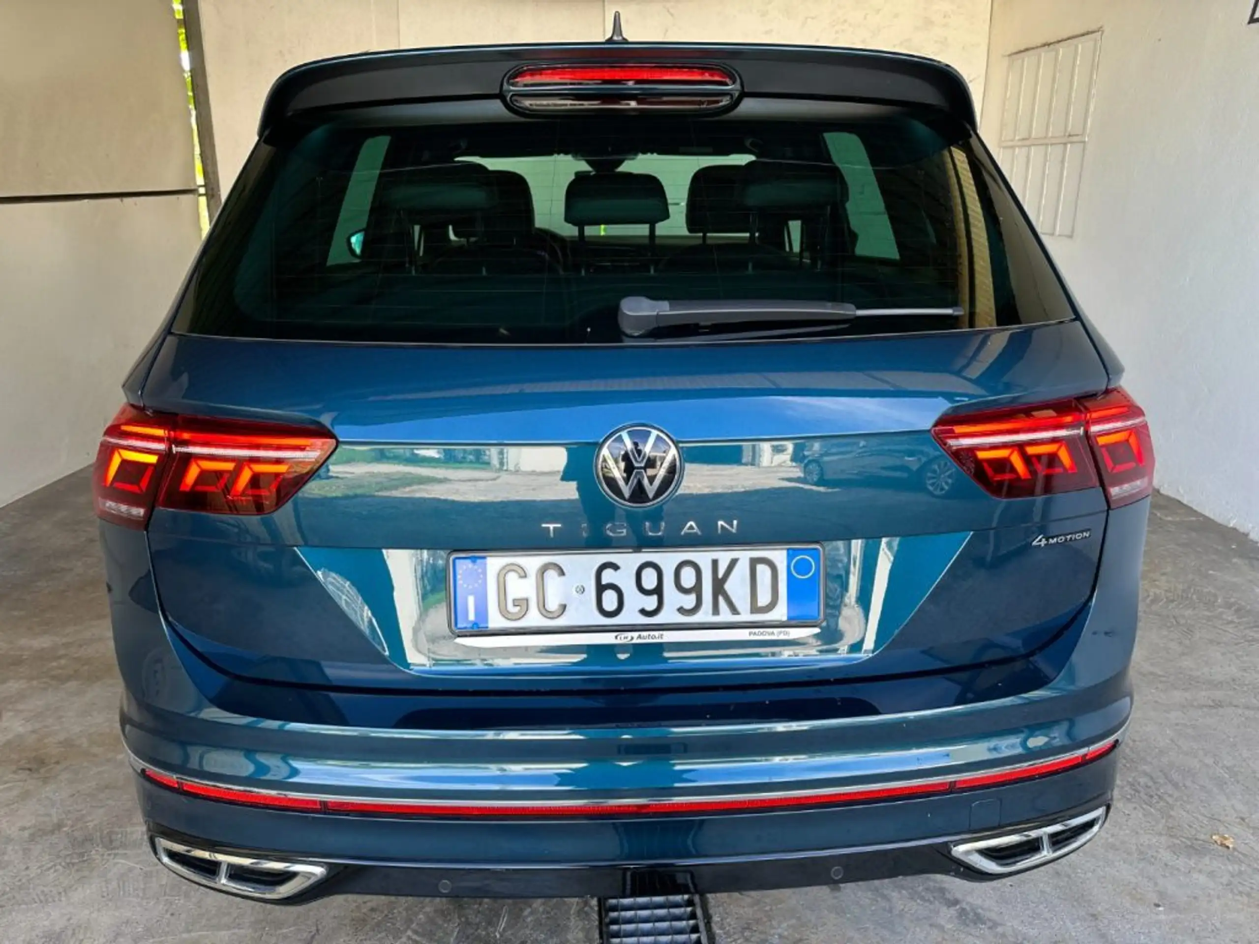 Volkswagen - Tiguan