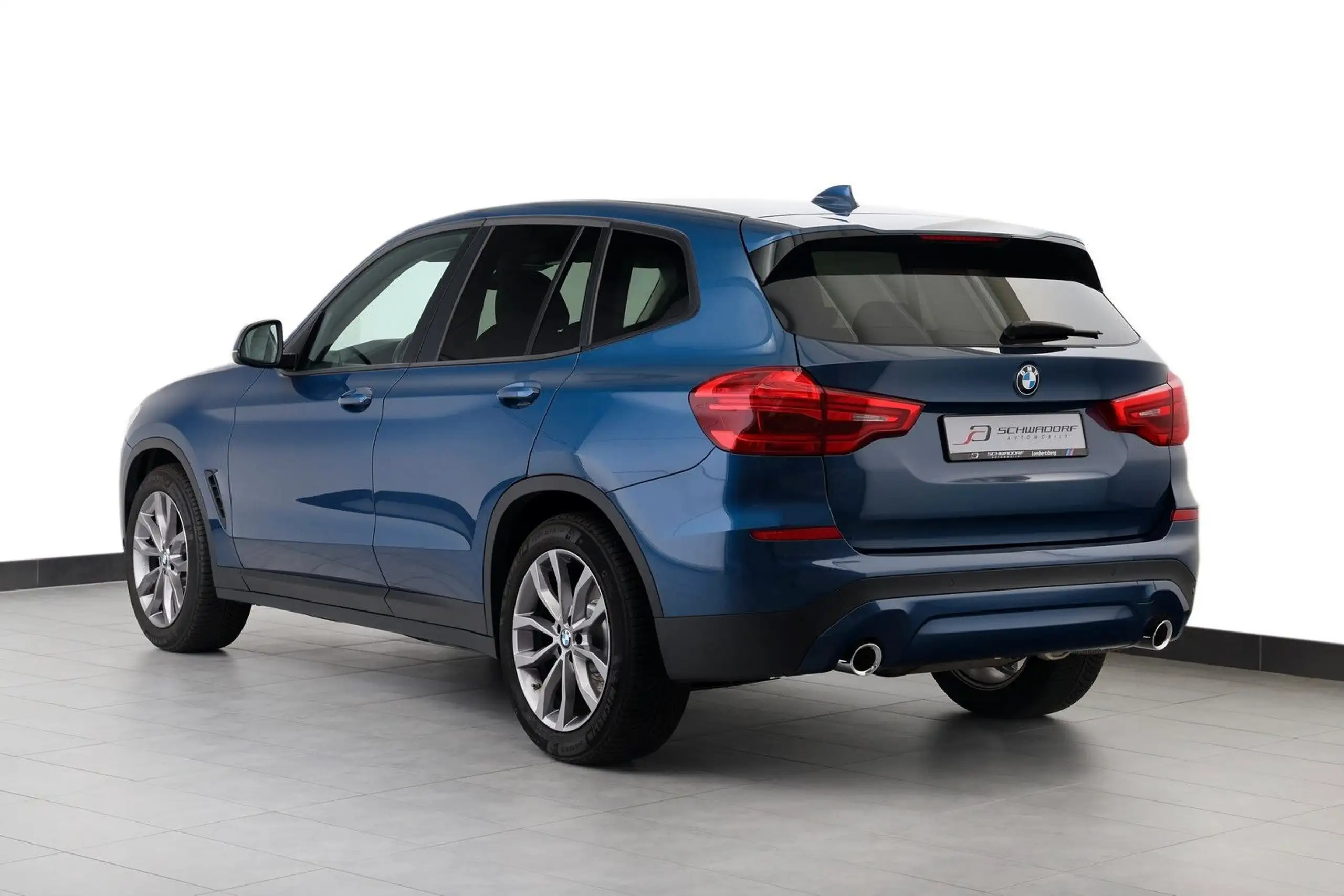 BMW - X3