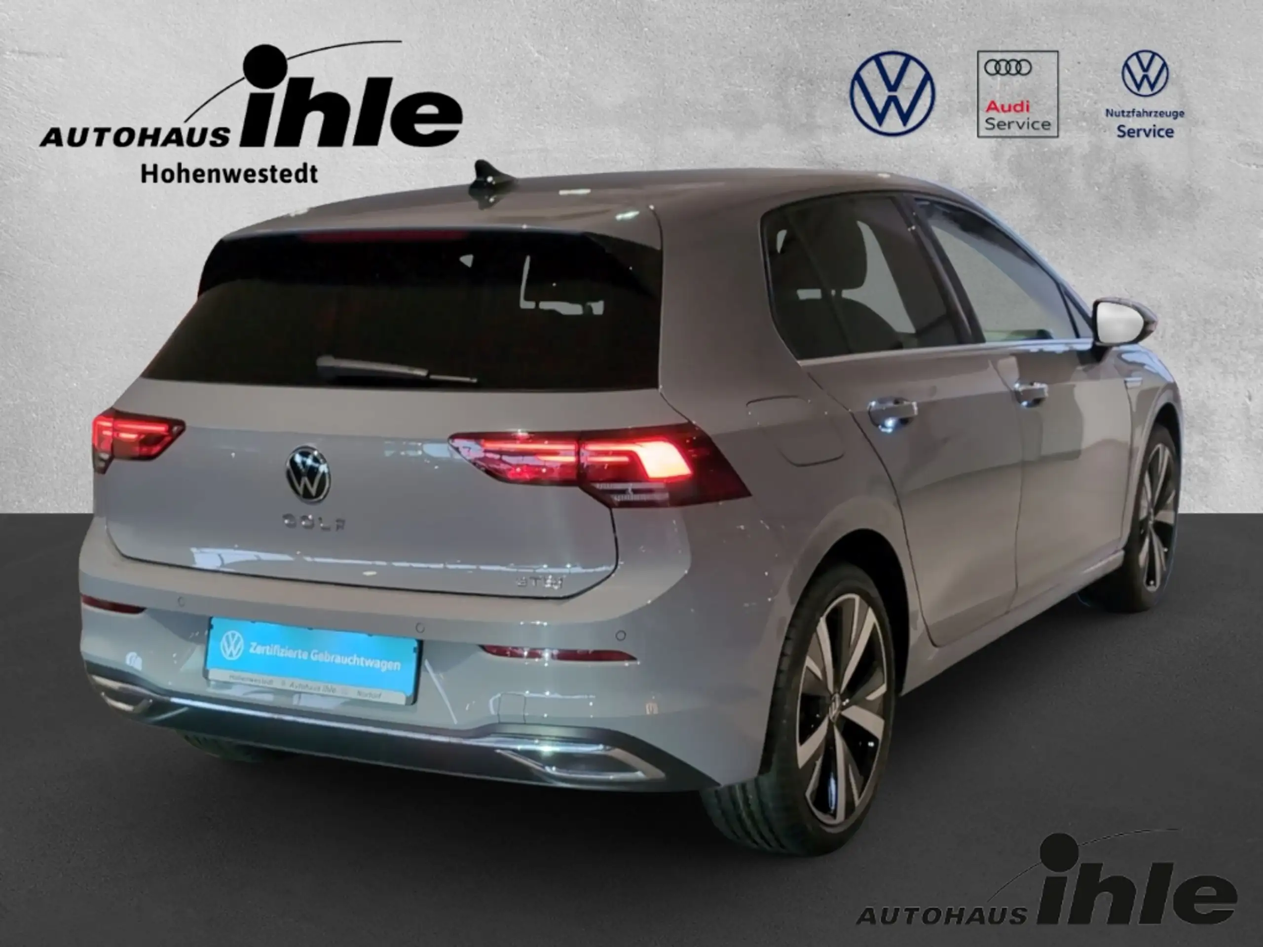 Volkswagen - Golf