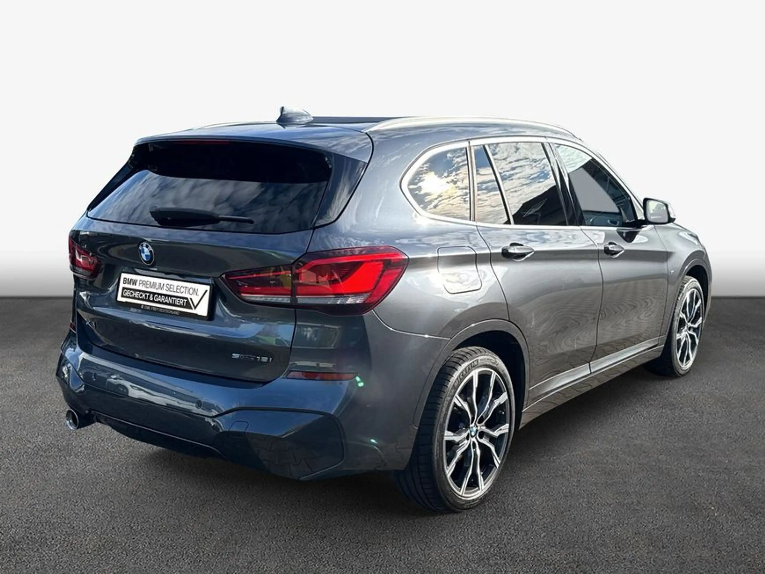 BMW - X1