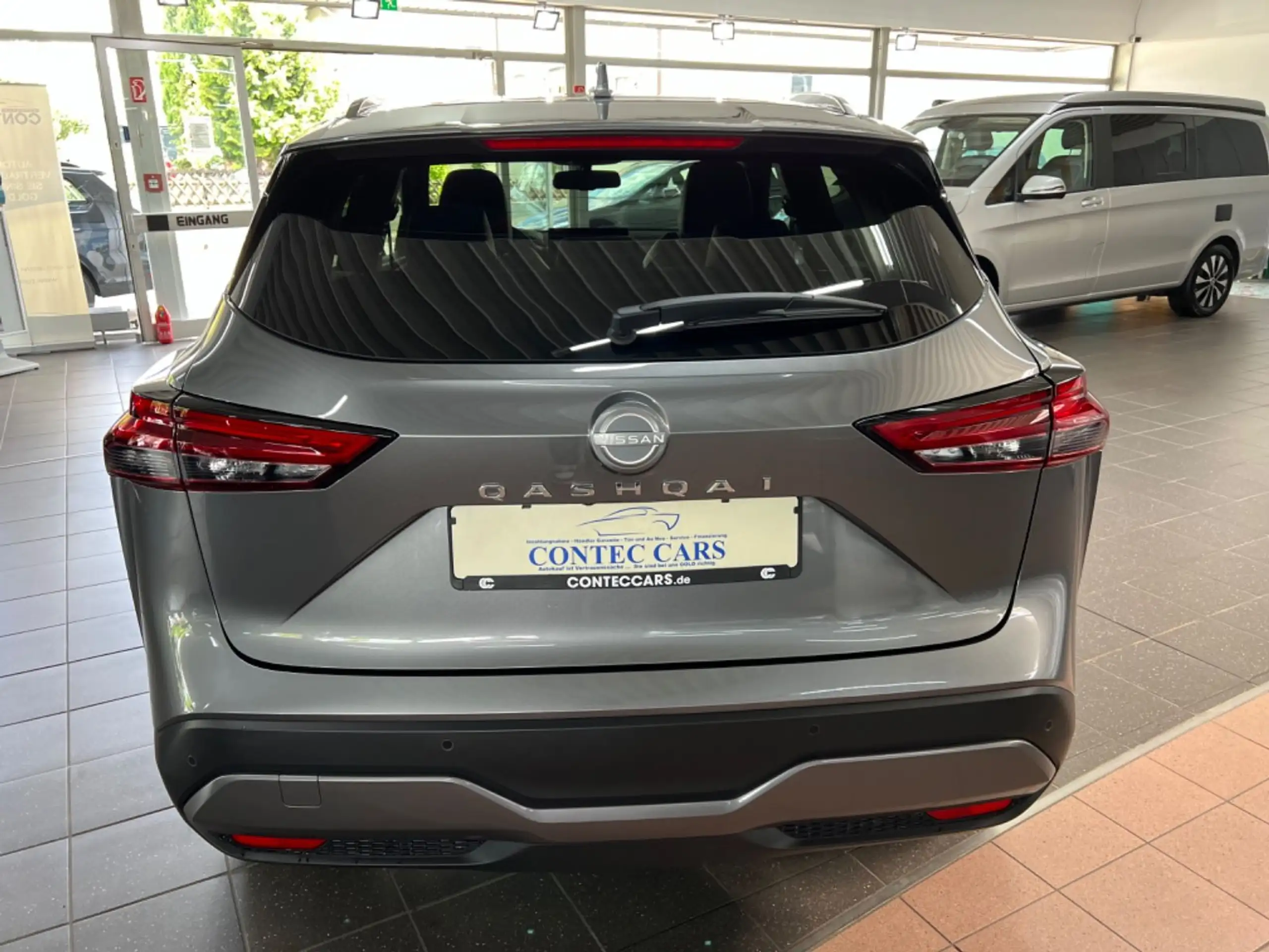 Nissan - Qashqai