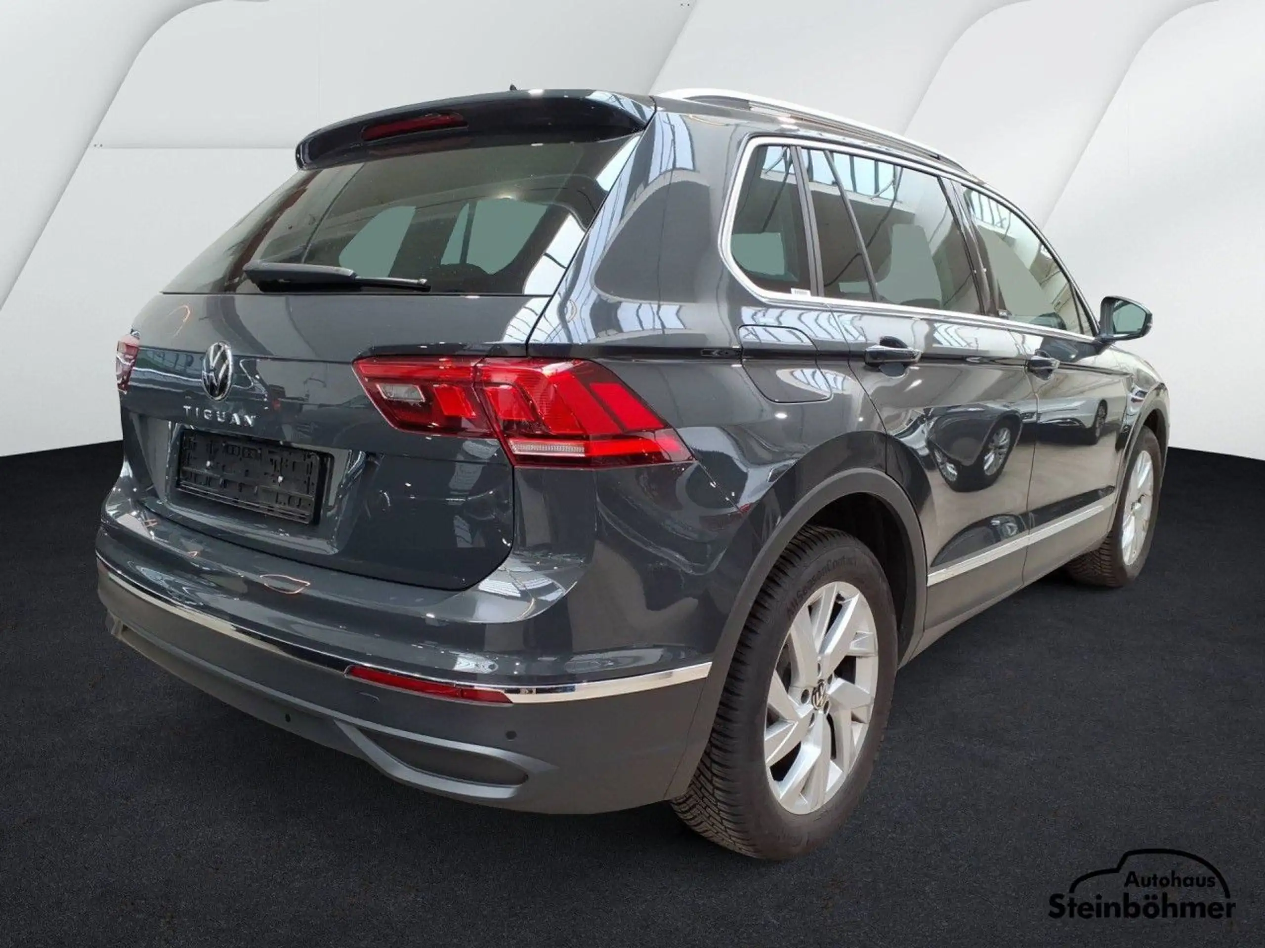 Volkswagen - Tiguan