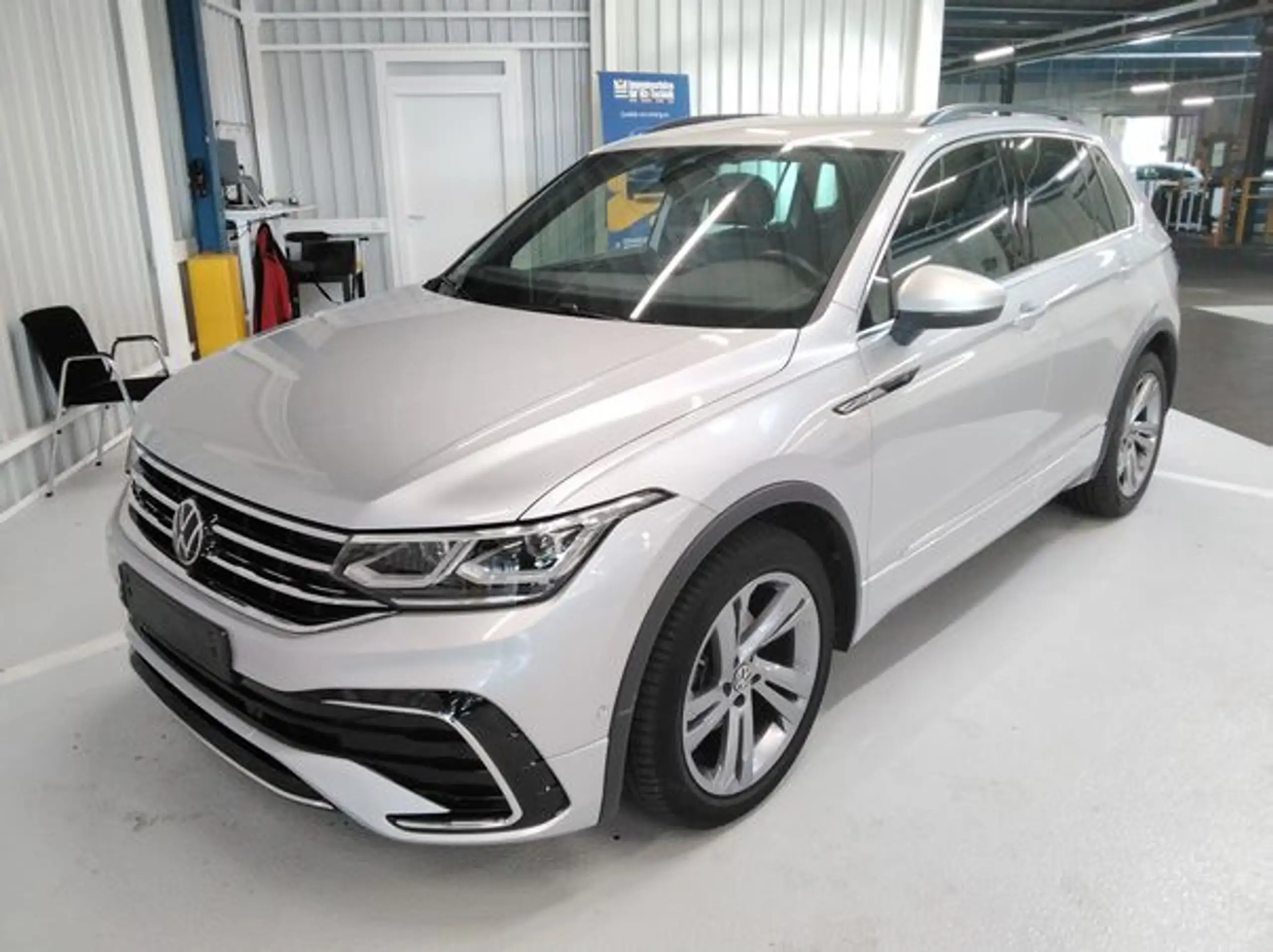 Volkswagen - Tiguan