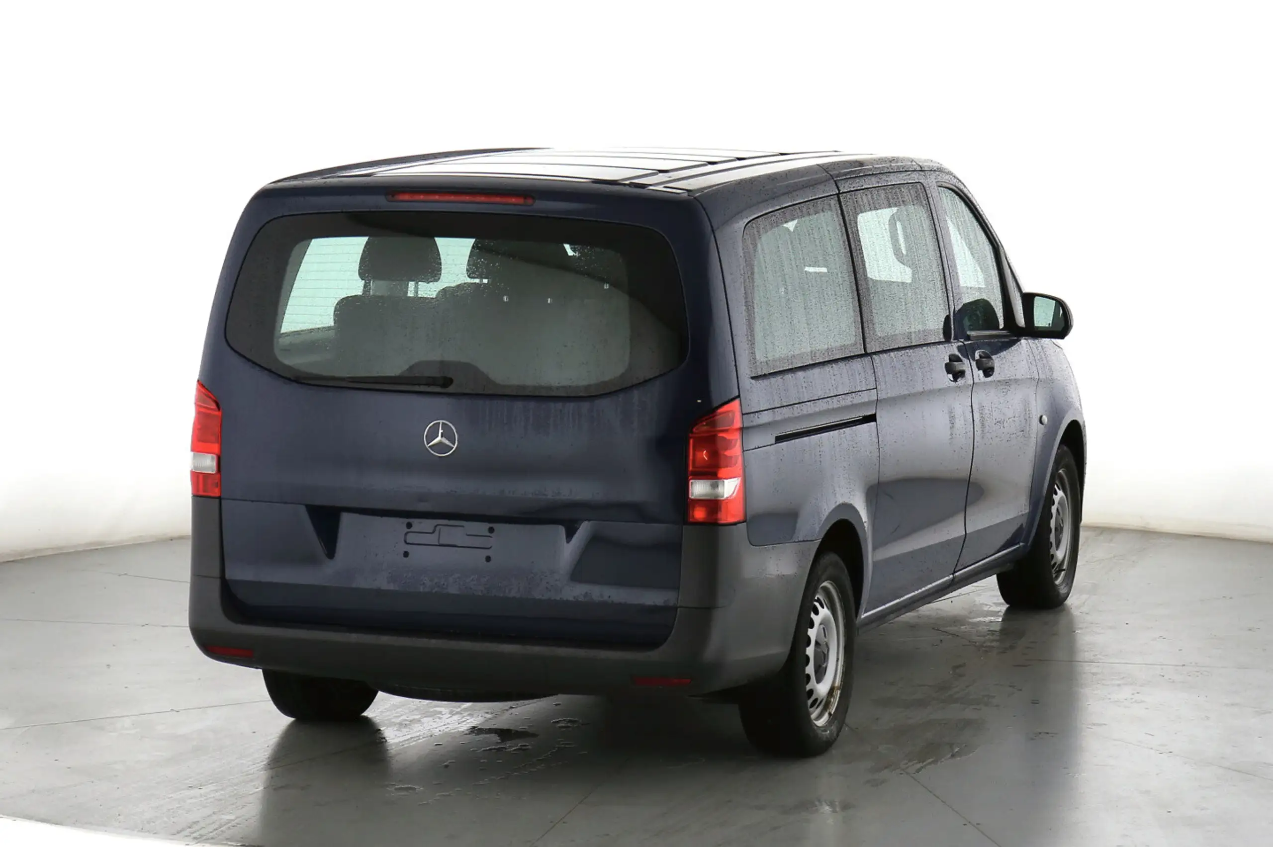 Mercedes-Benz - Vito