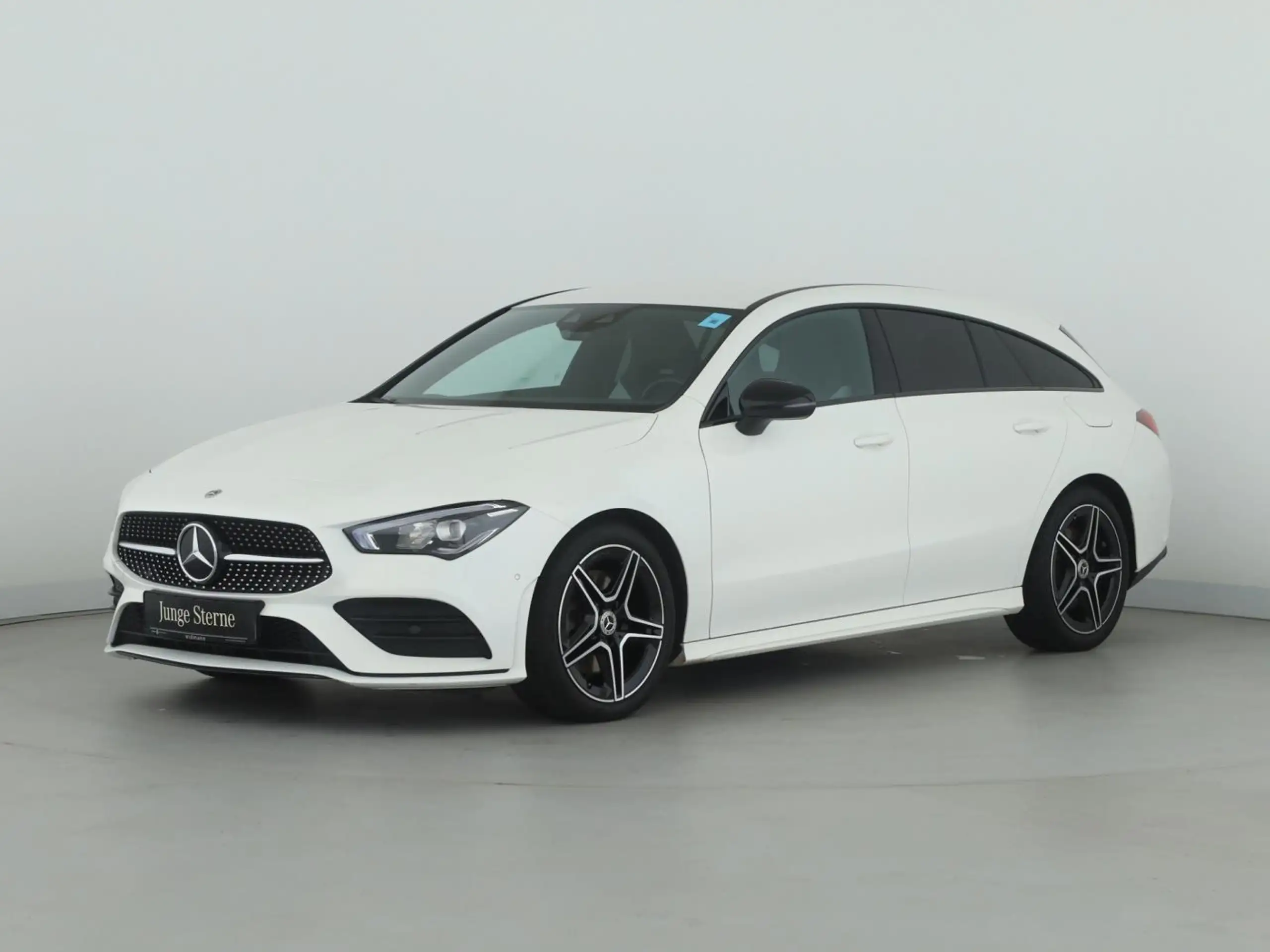 Mercedes-Benz - CLA 250