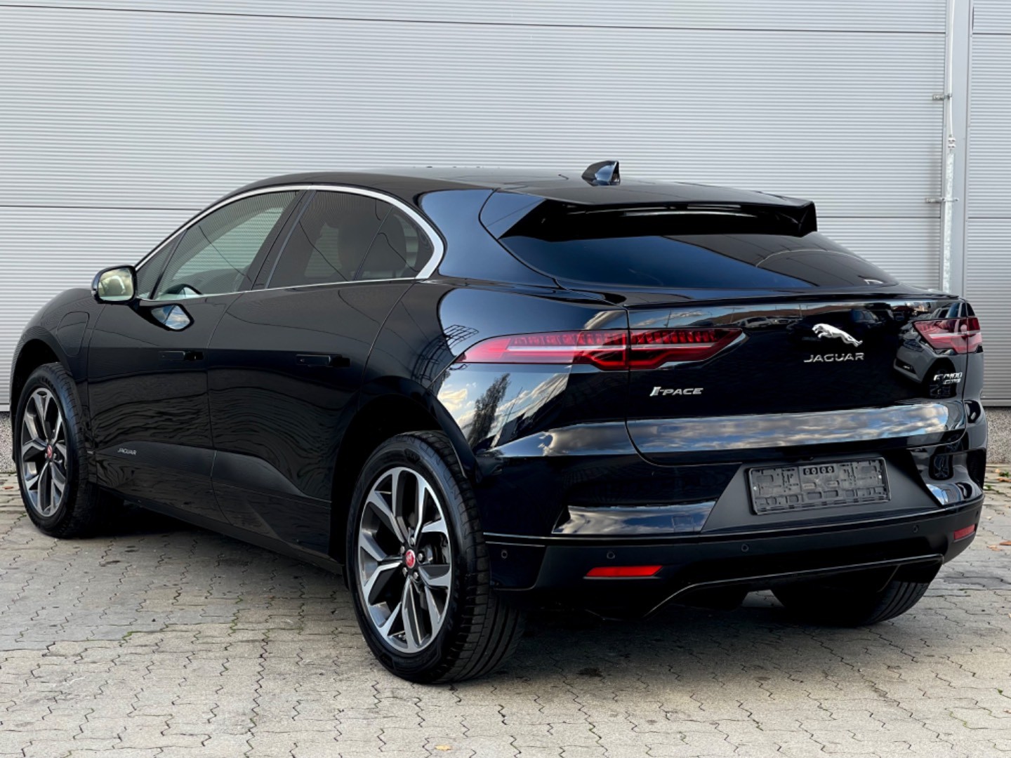 Jaguar - I-Pace