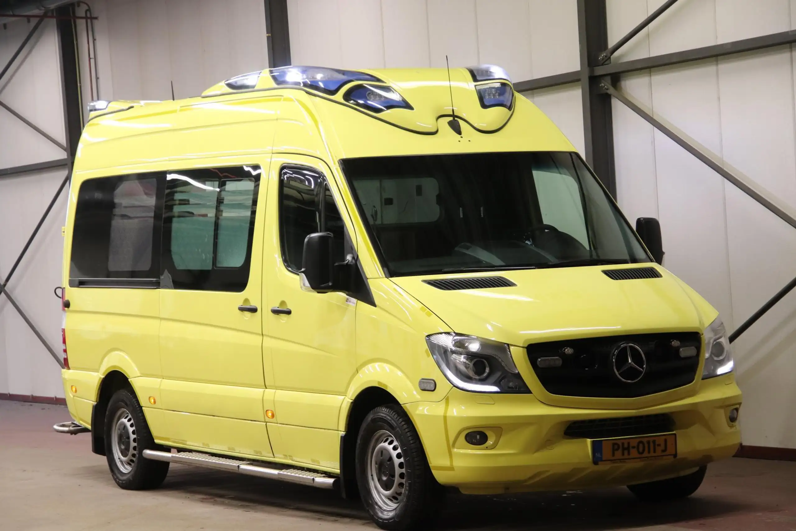 Mercedes-Benz - Sprinter