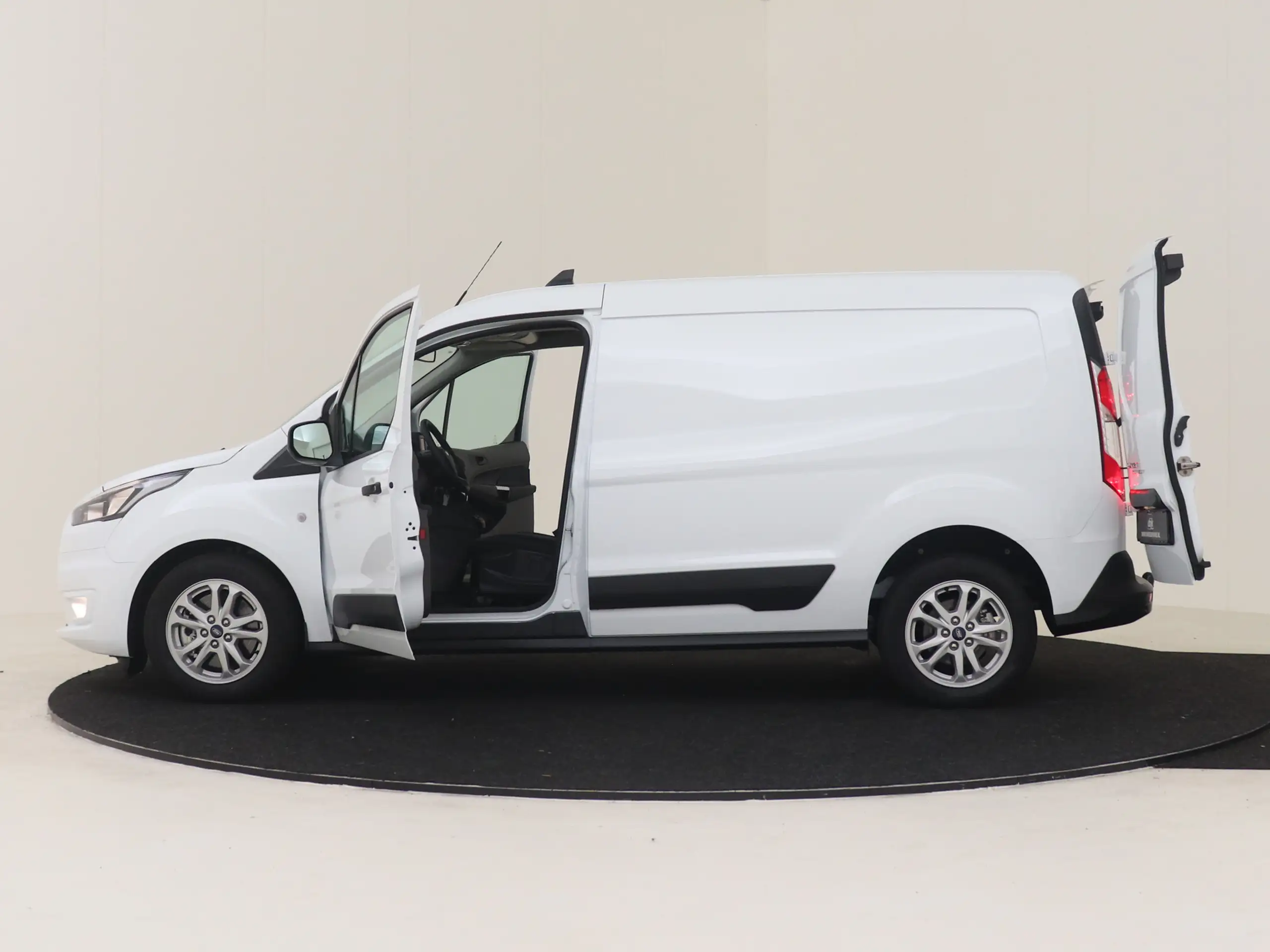 Ford - Transit Connect