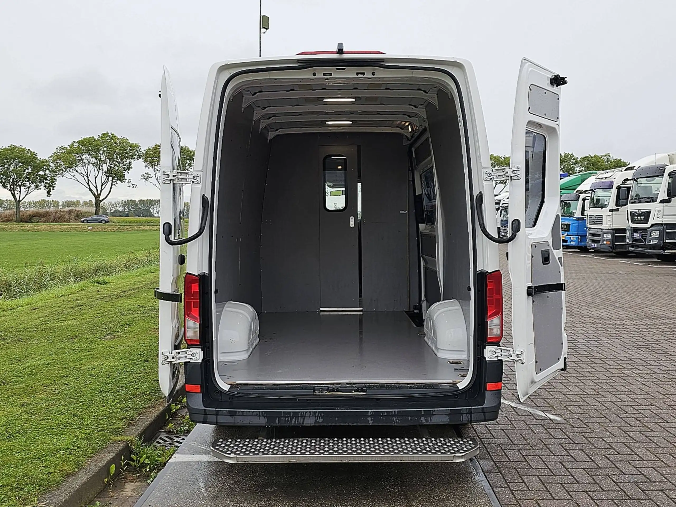 Volkswagen - Crafter