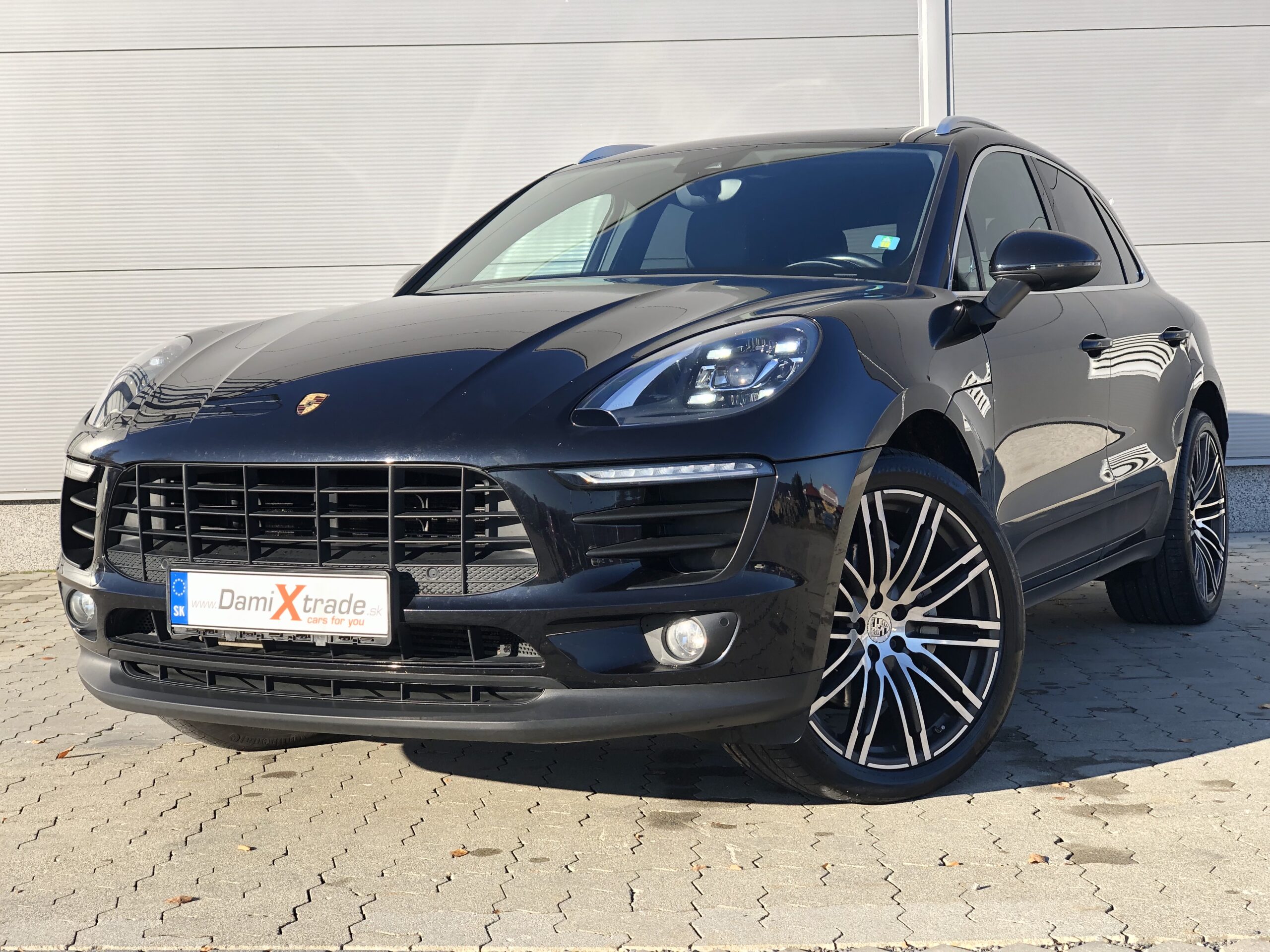 Porsche - Macan