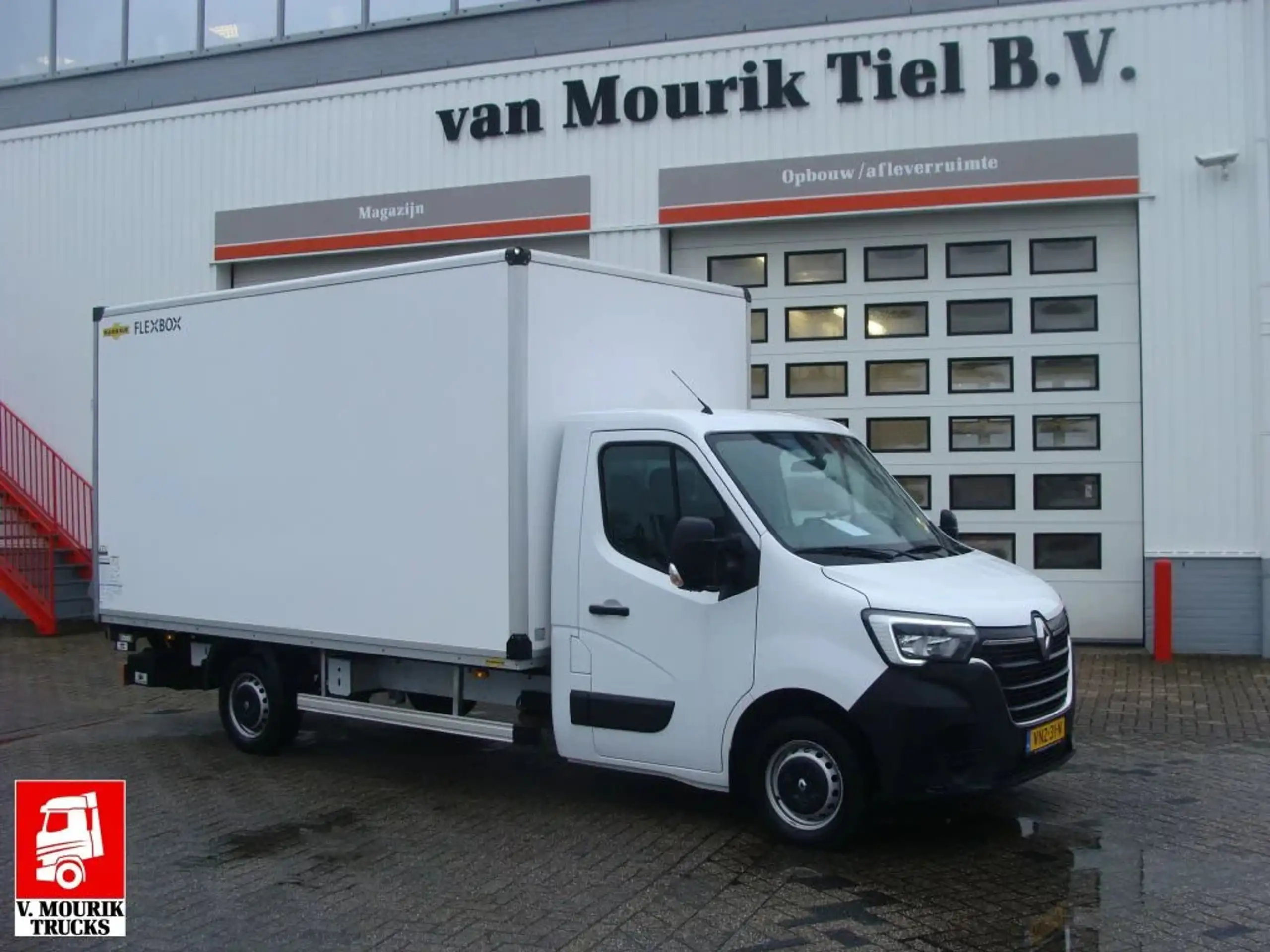 Renault - Master