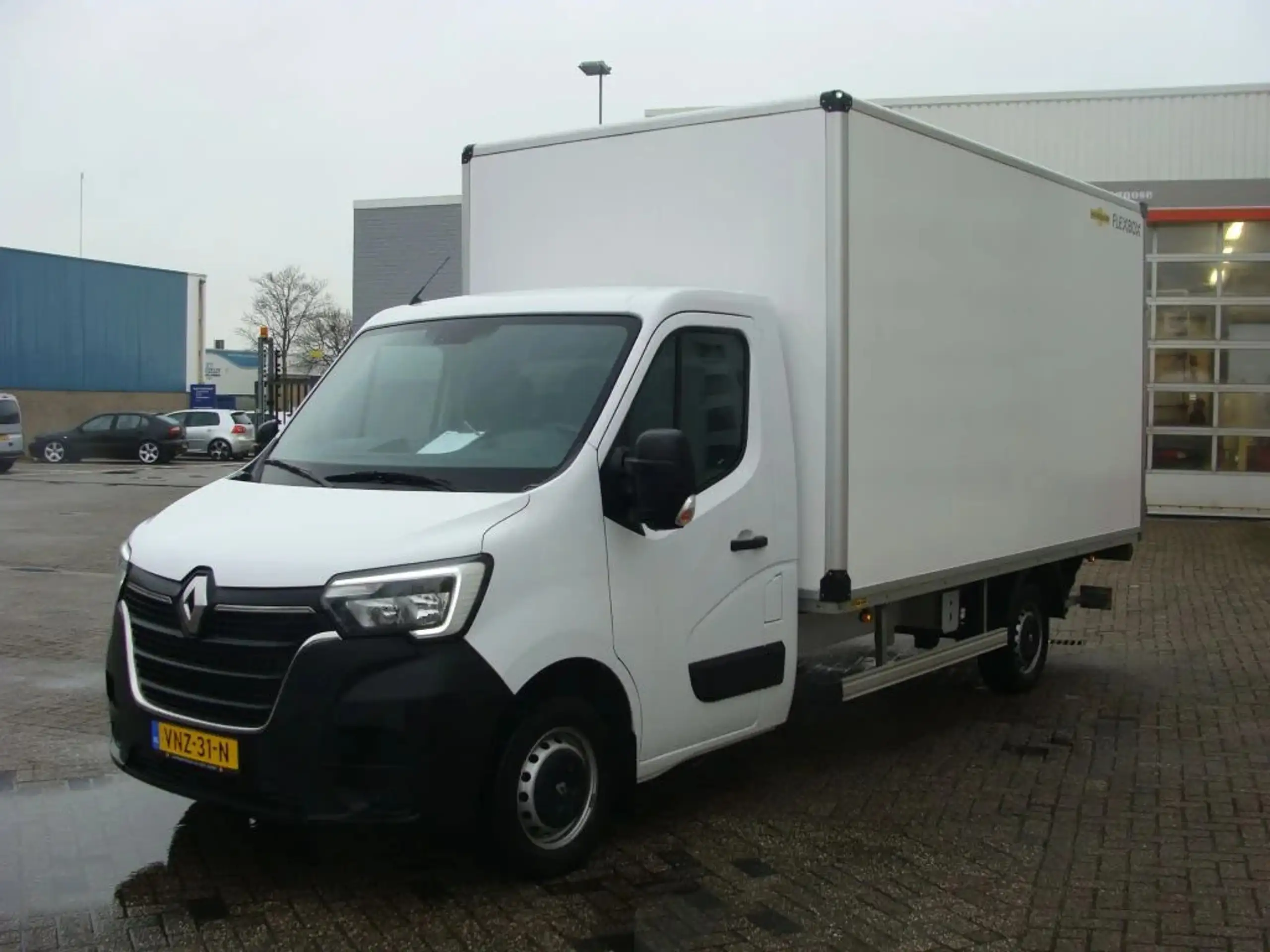 Renault - Master