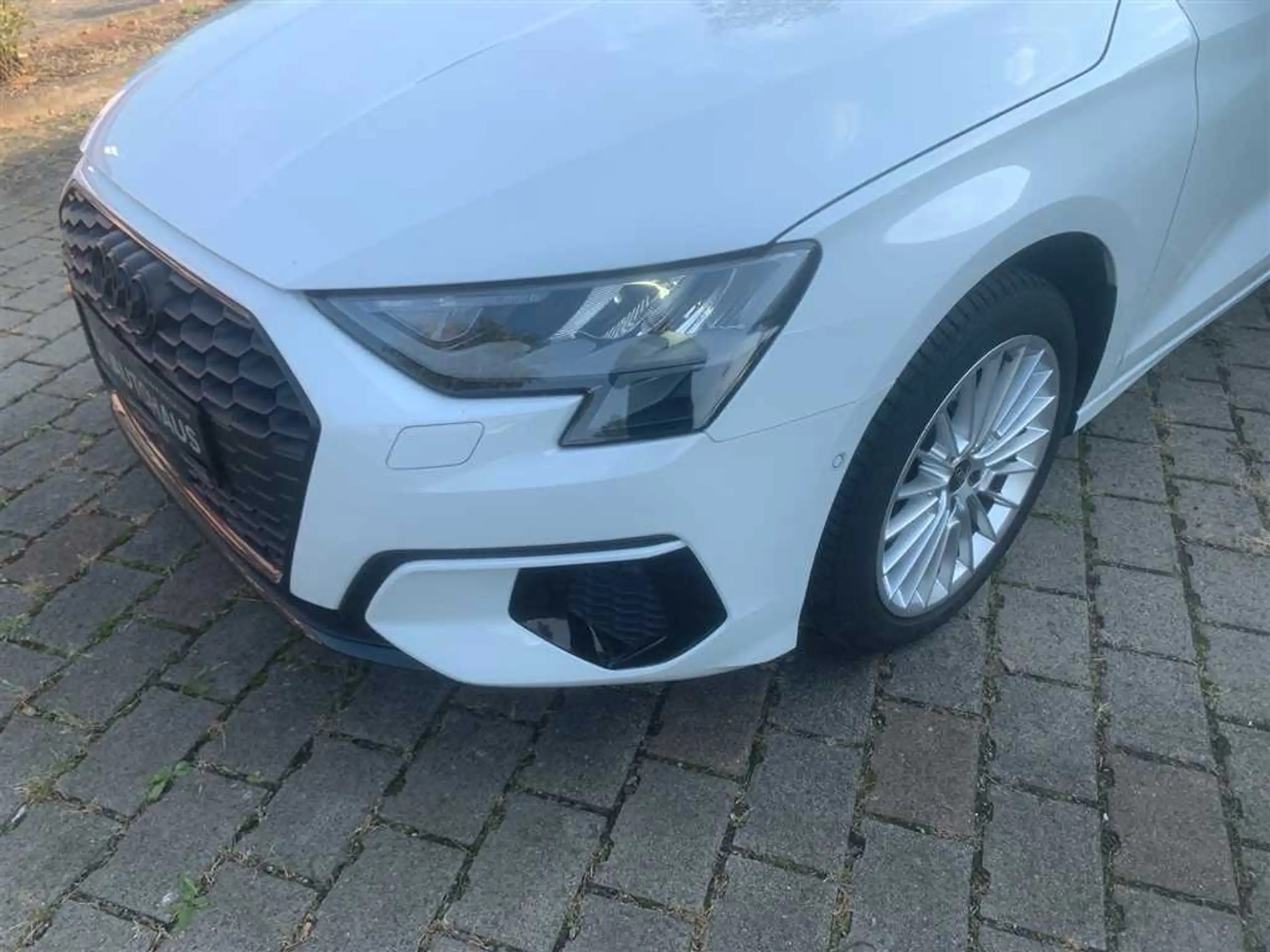 Audi - A3