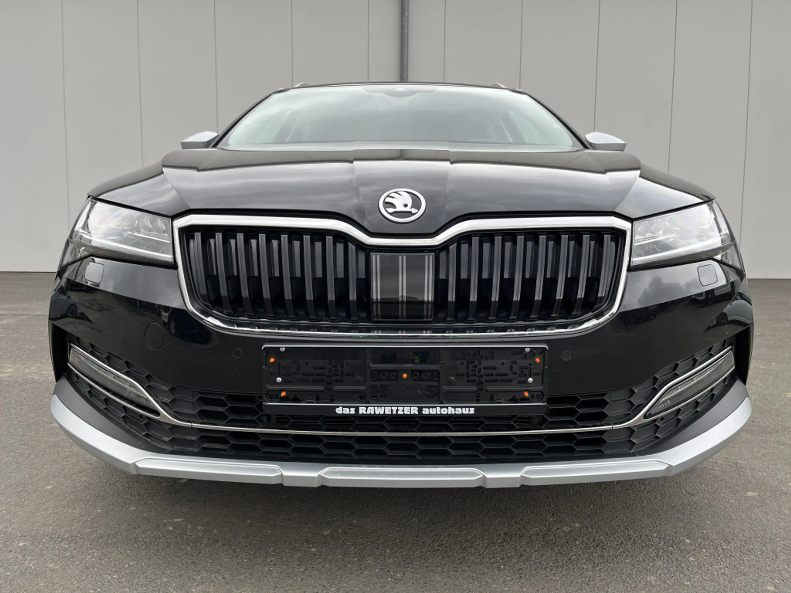 Skoda - Superb