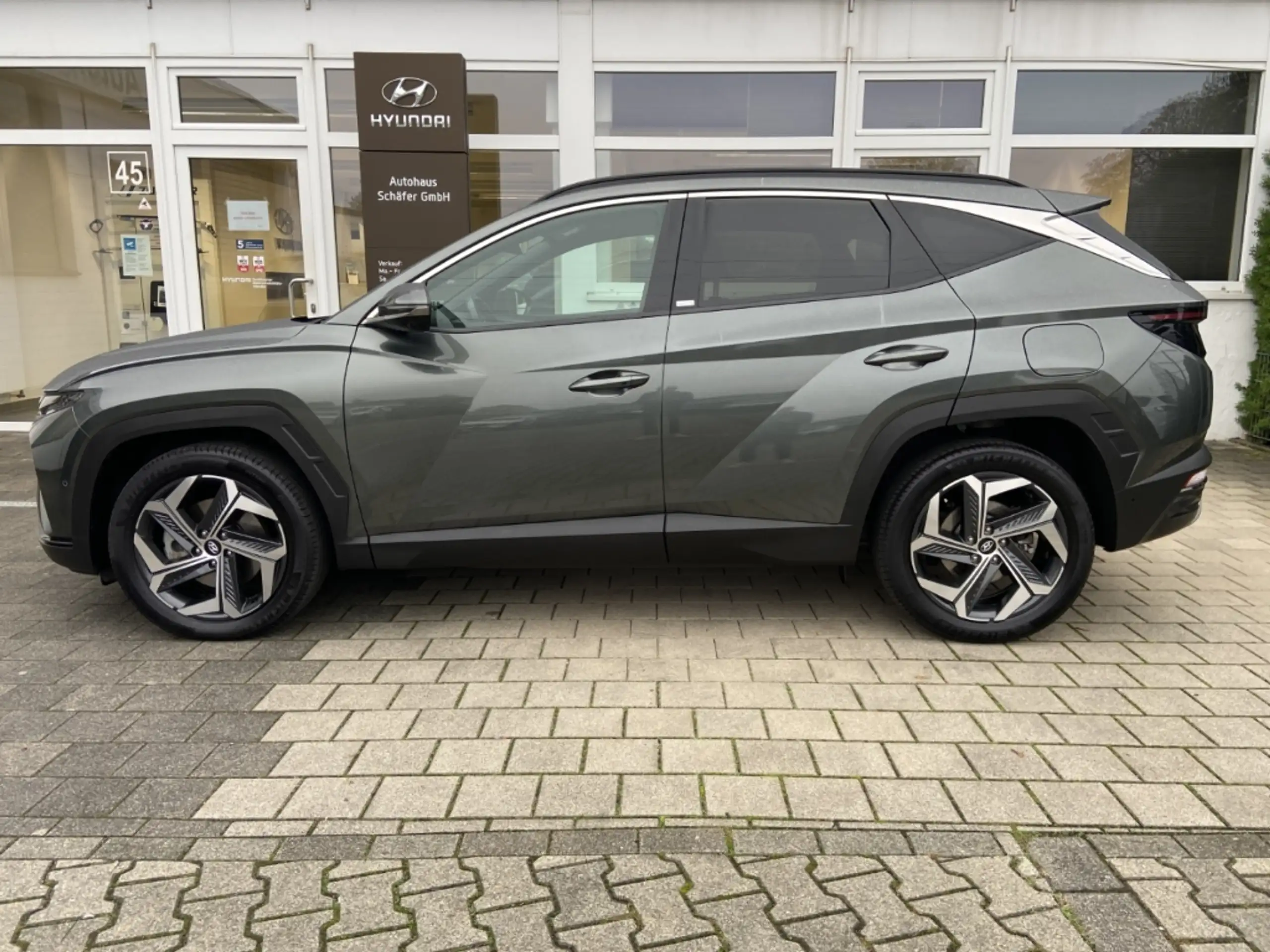 Hyundai - TUCSON