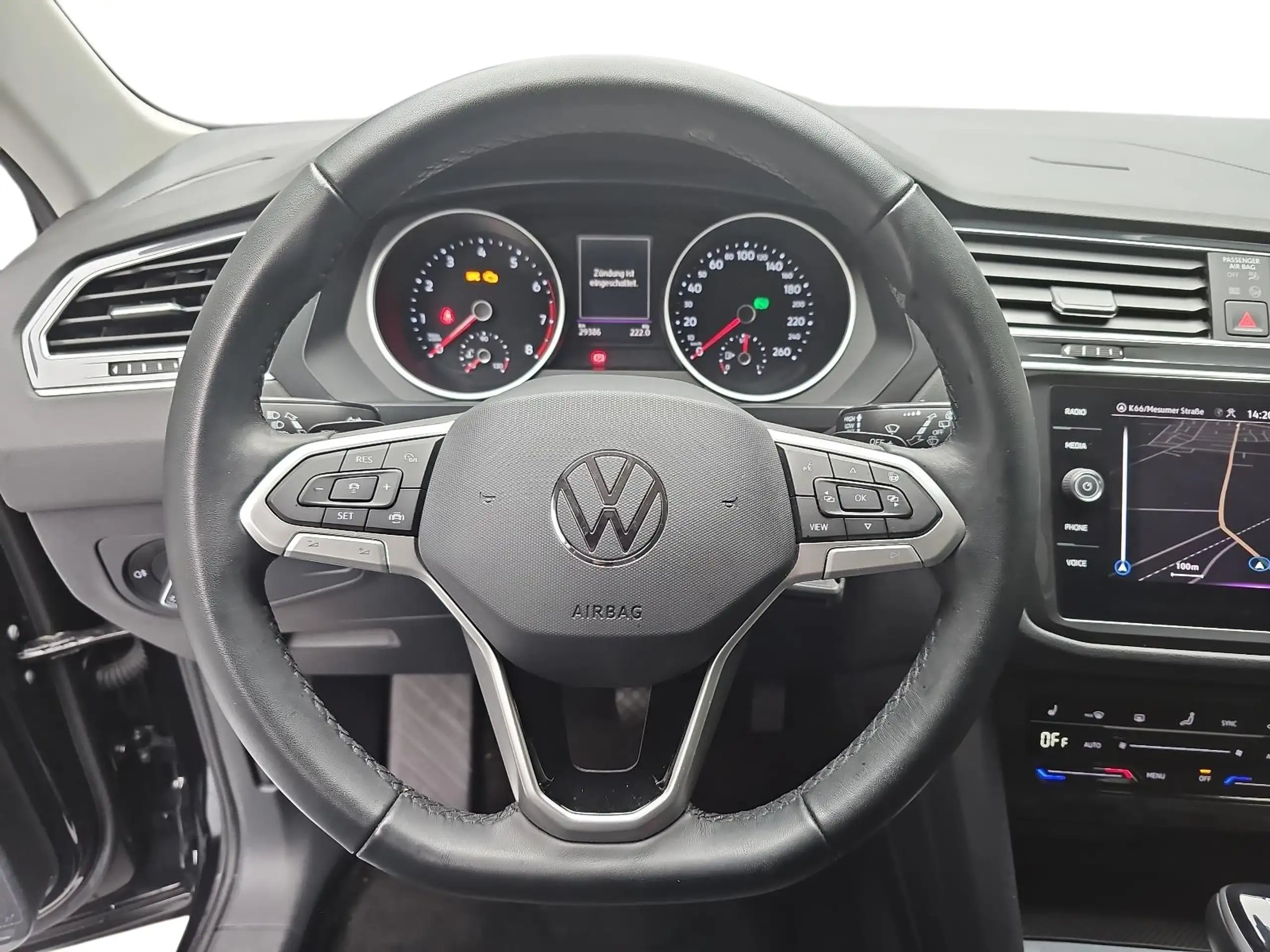 Volkswagen - Tiguan