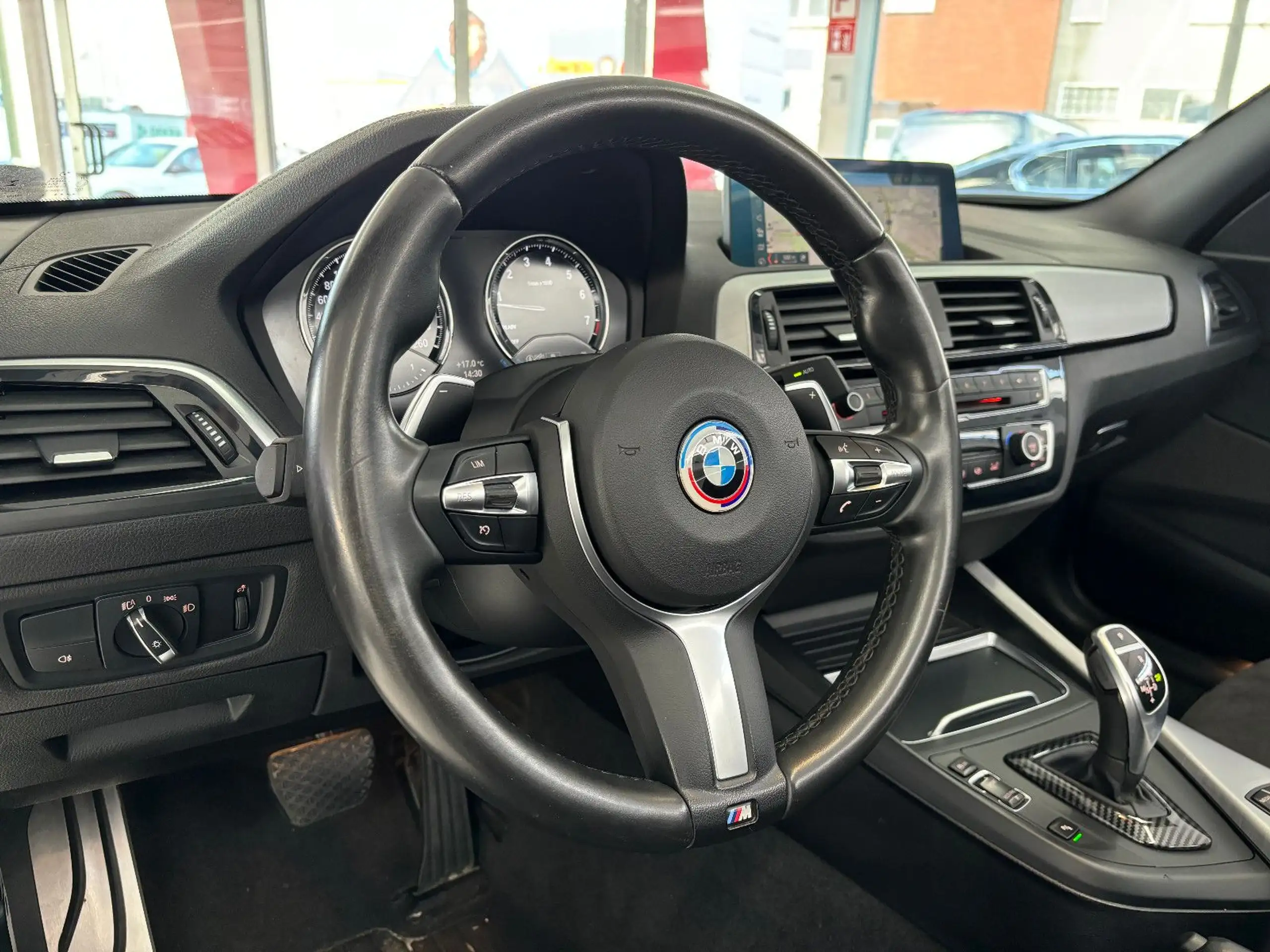 BMW - 240