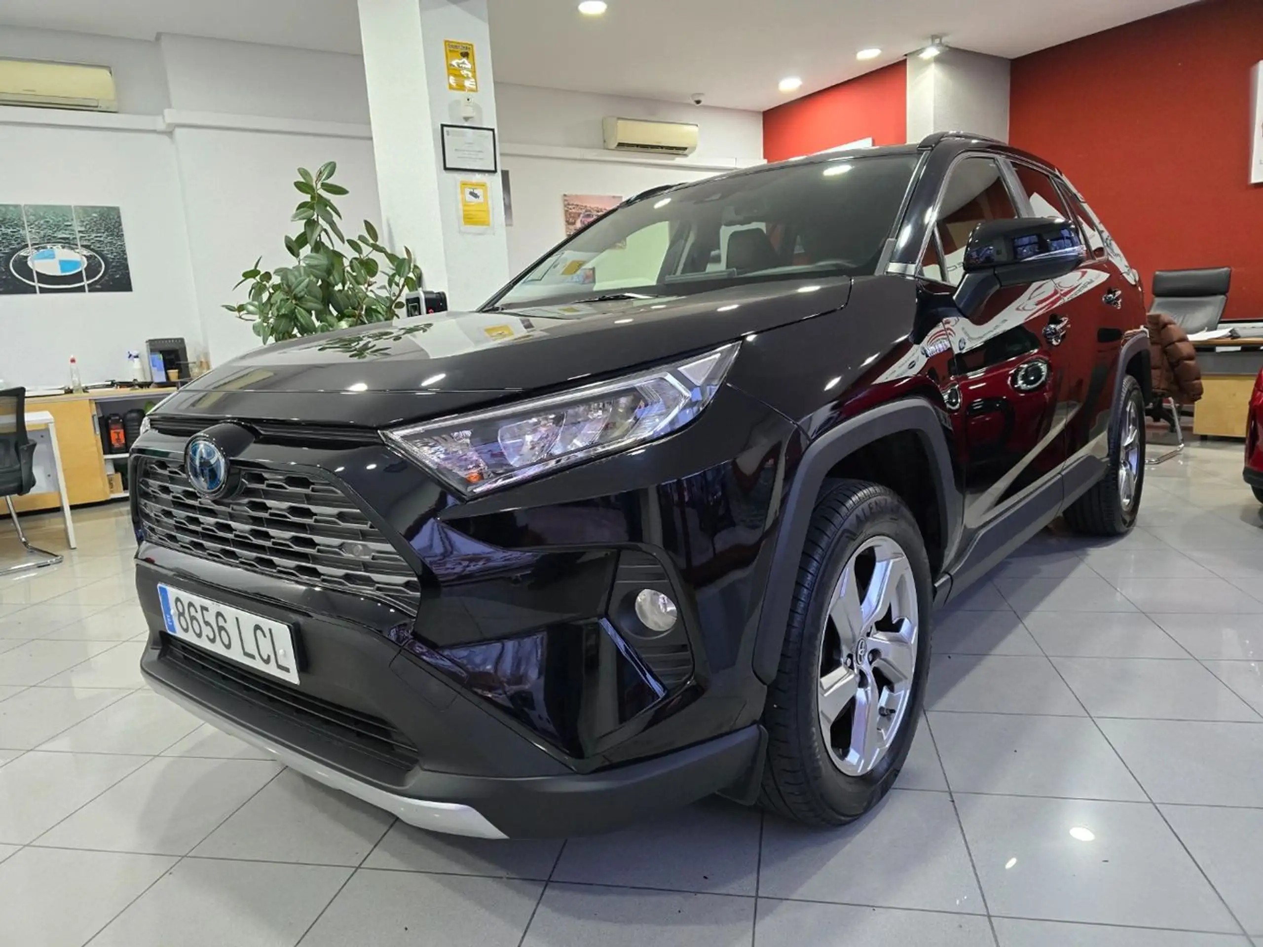 Toyota - RAV 4