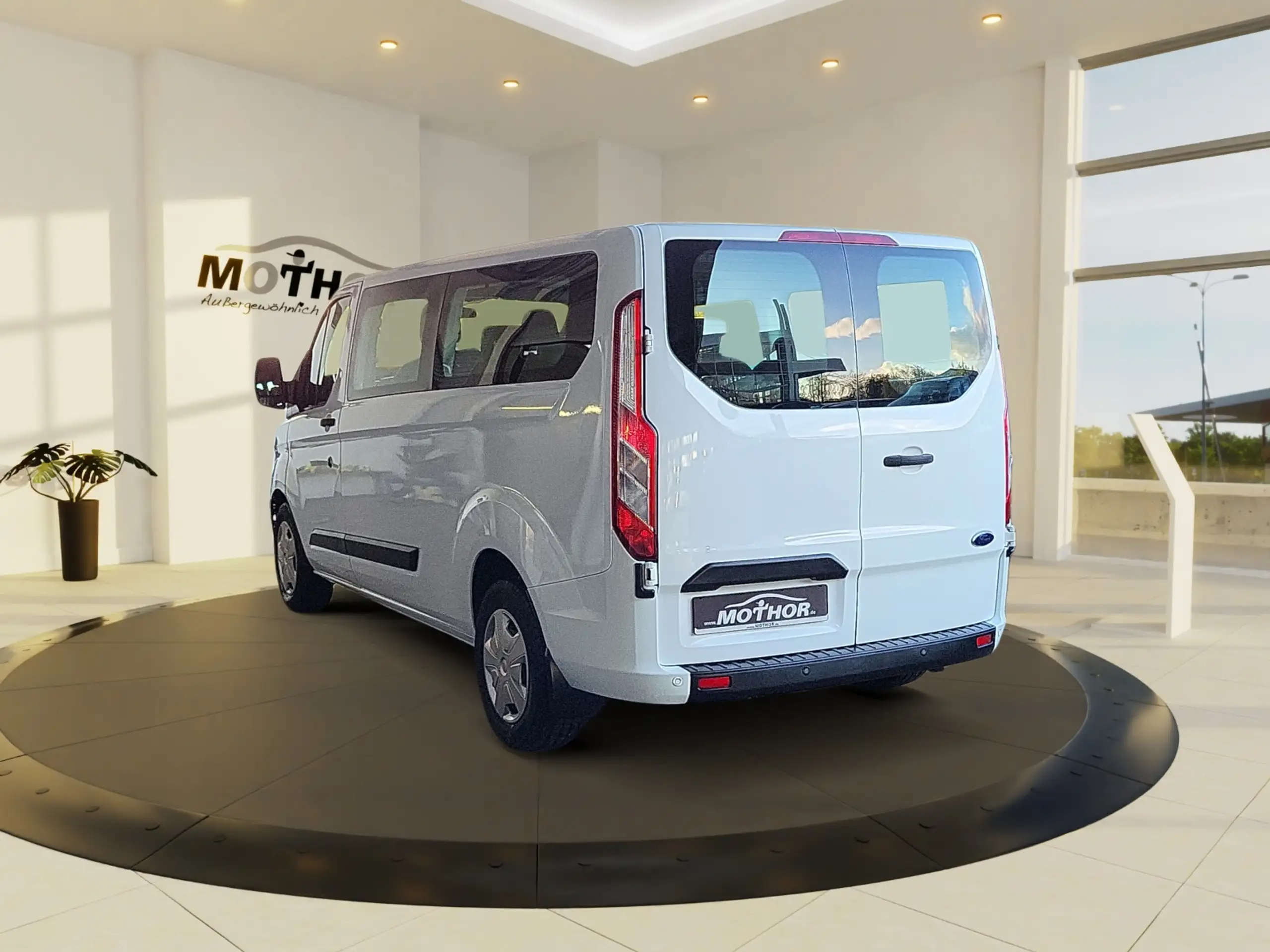 Ford - Tourneo Custom