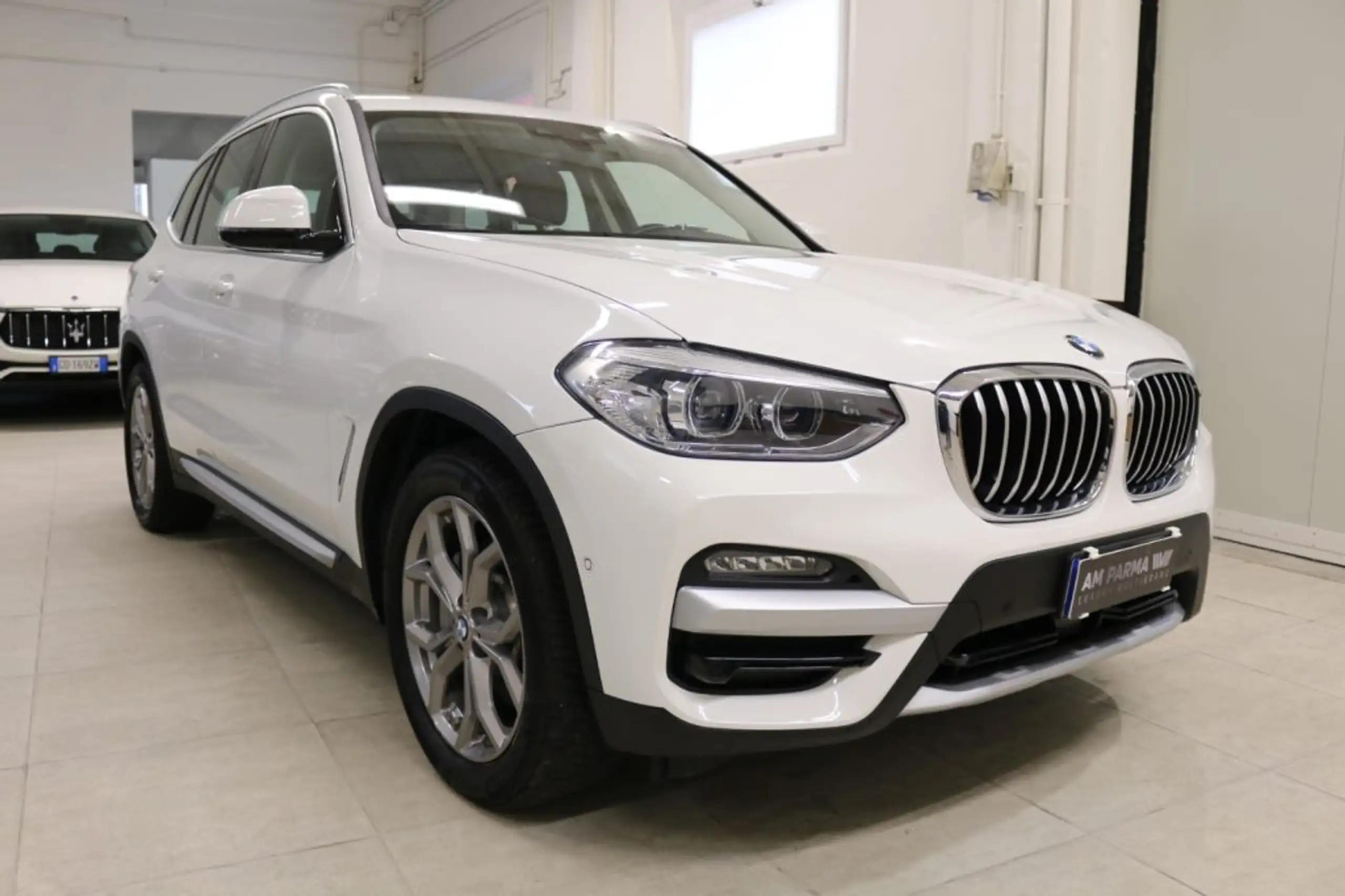 BMW - X3